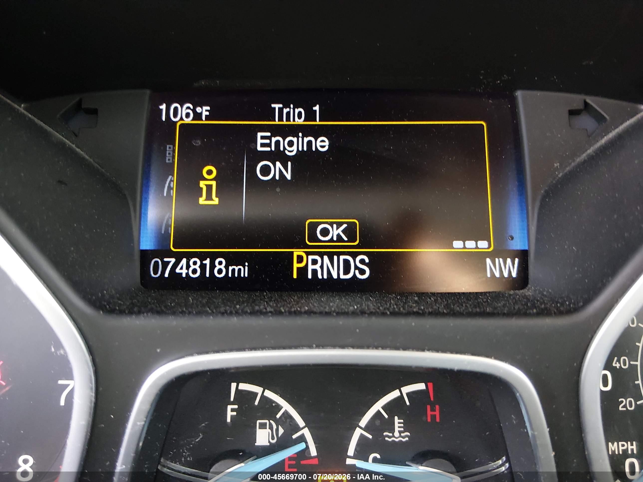 2015 Ford Focus Se Red vin: 1FADP3K29FL385780
