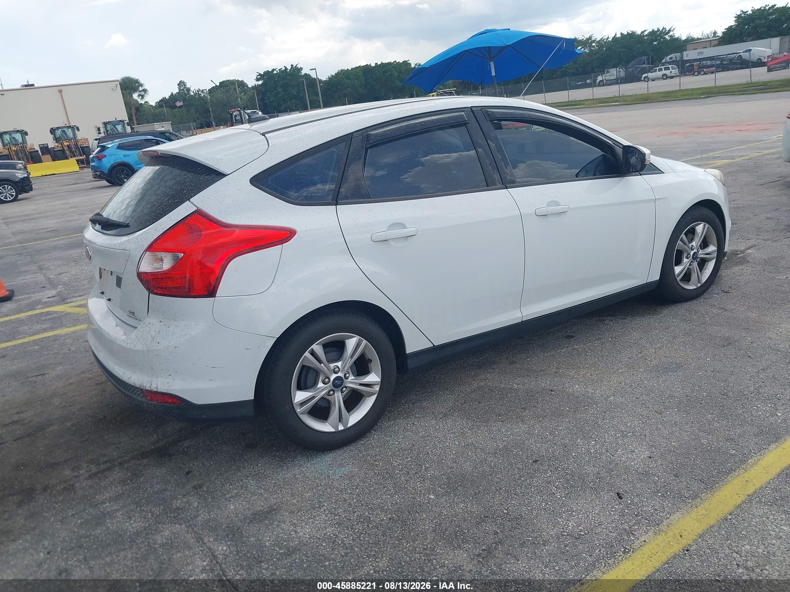 2013 Ford Focus Se White vin: 1FADP3K2XDL111856