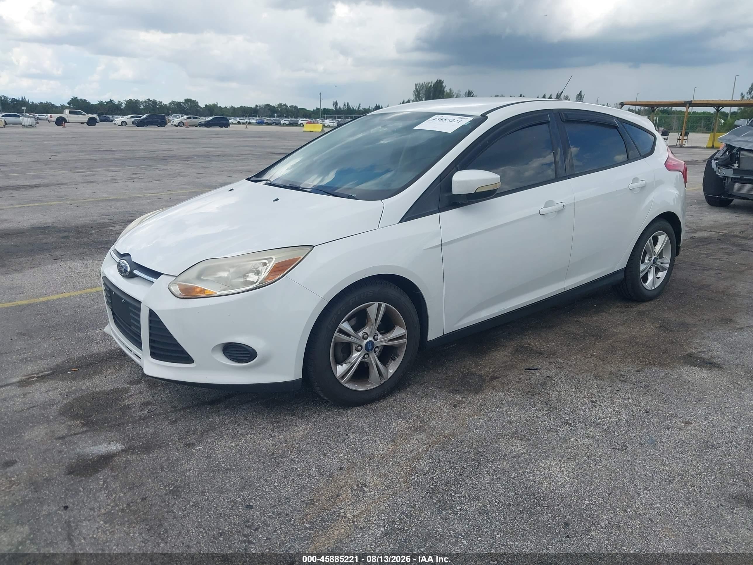 2013 Ford Focus Se White vin: 1FADP3K2XDL111856