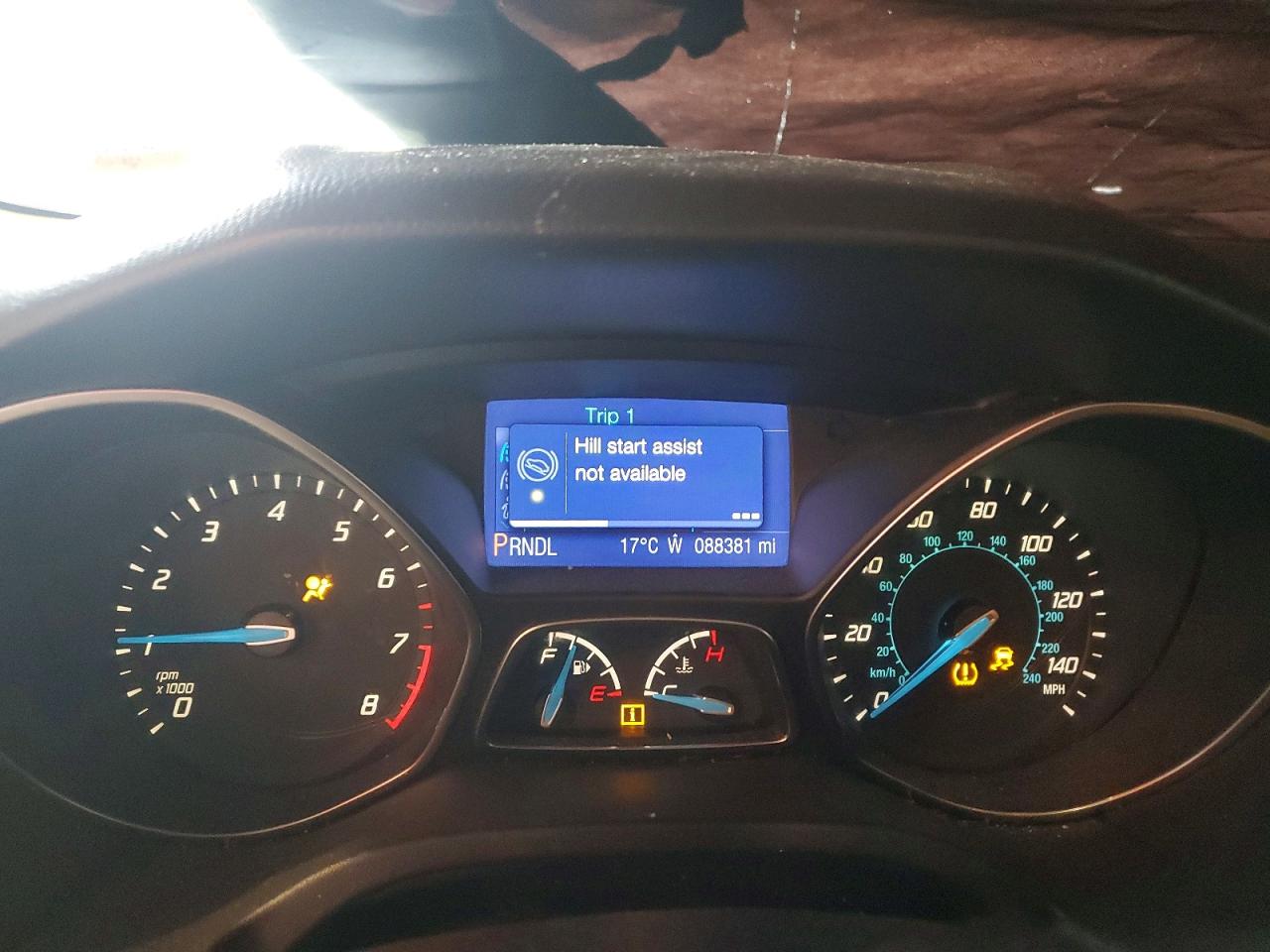 2013 Ford Focus Se Red vin: 1FADP3K2XDL131699