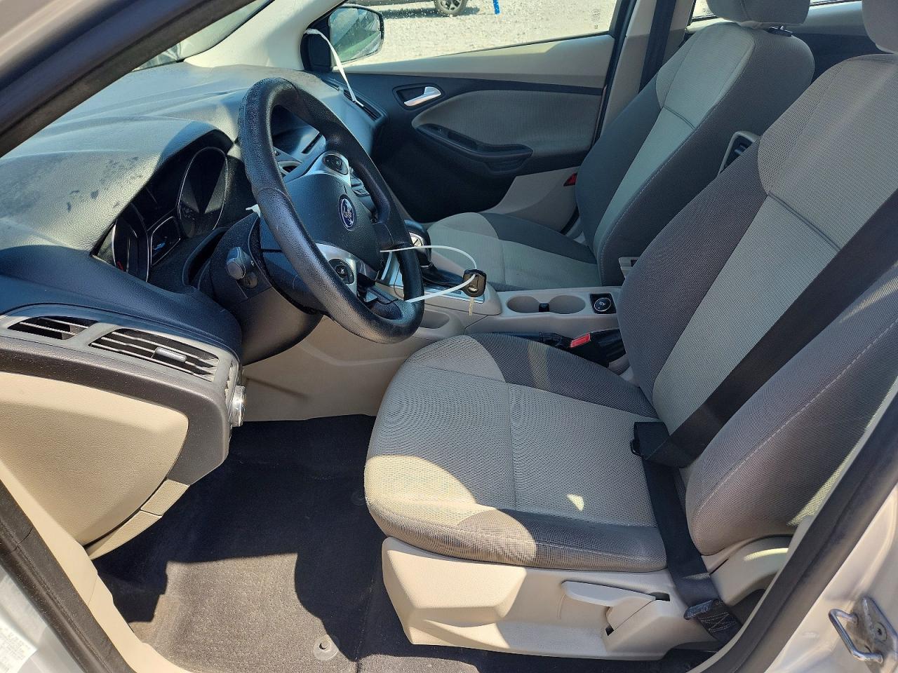 2013 Ford Focus Se Silver vin: 1FADP3K2XDL148504