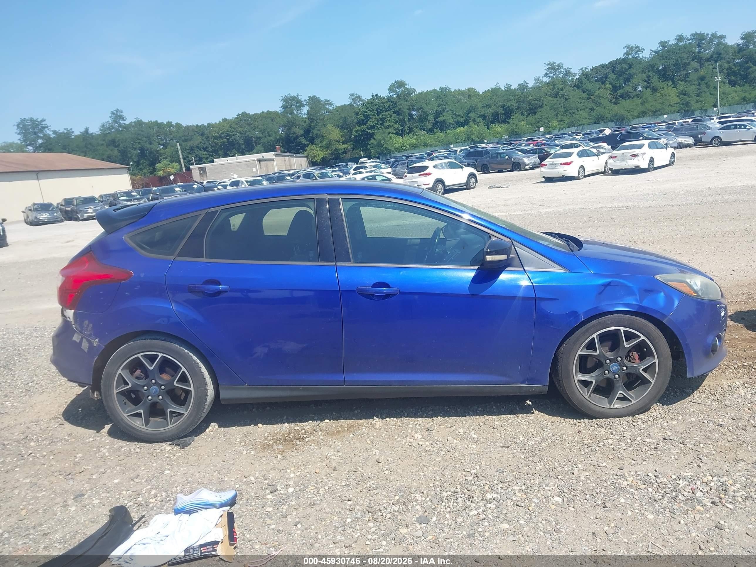 2013 Ford Focus Se Blue vin: 1FADP3K2XDL166842
