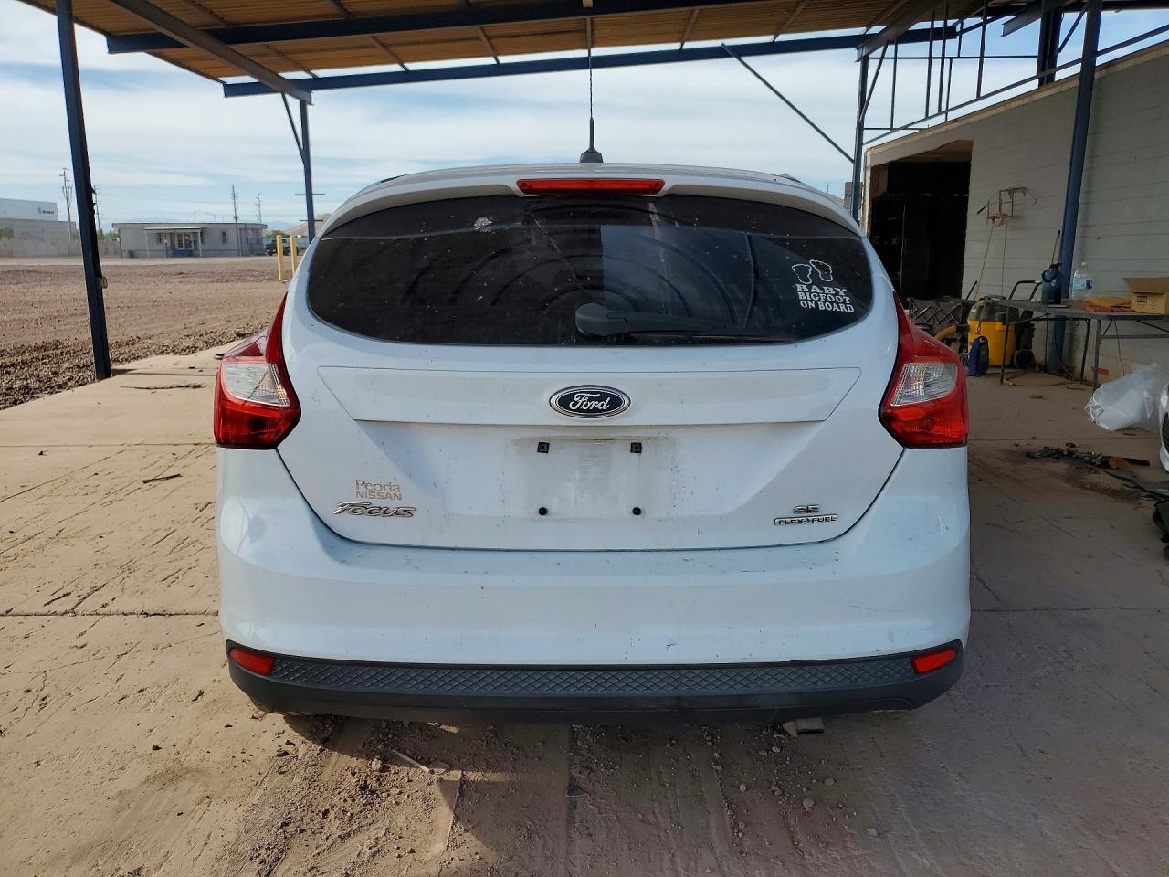 2013 Ford Focus Se White vin: 1FADP3K2XDL170812
