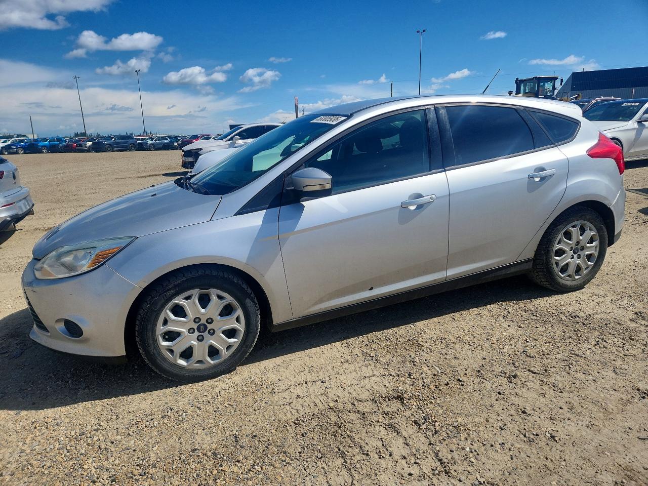 2013 Ford Focus Se Silver vin: 1FADP3K2XDL192017