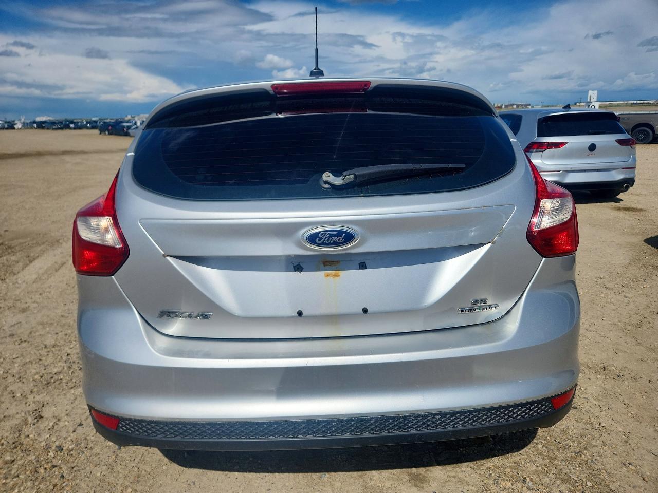 2013 Ford Focus Se Silver vin: 1FADP3K2XDL192017