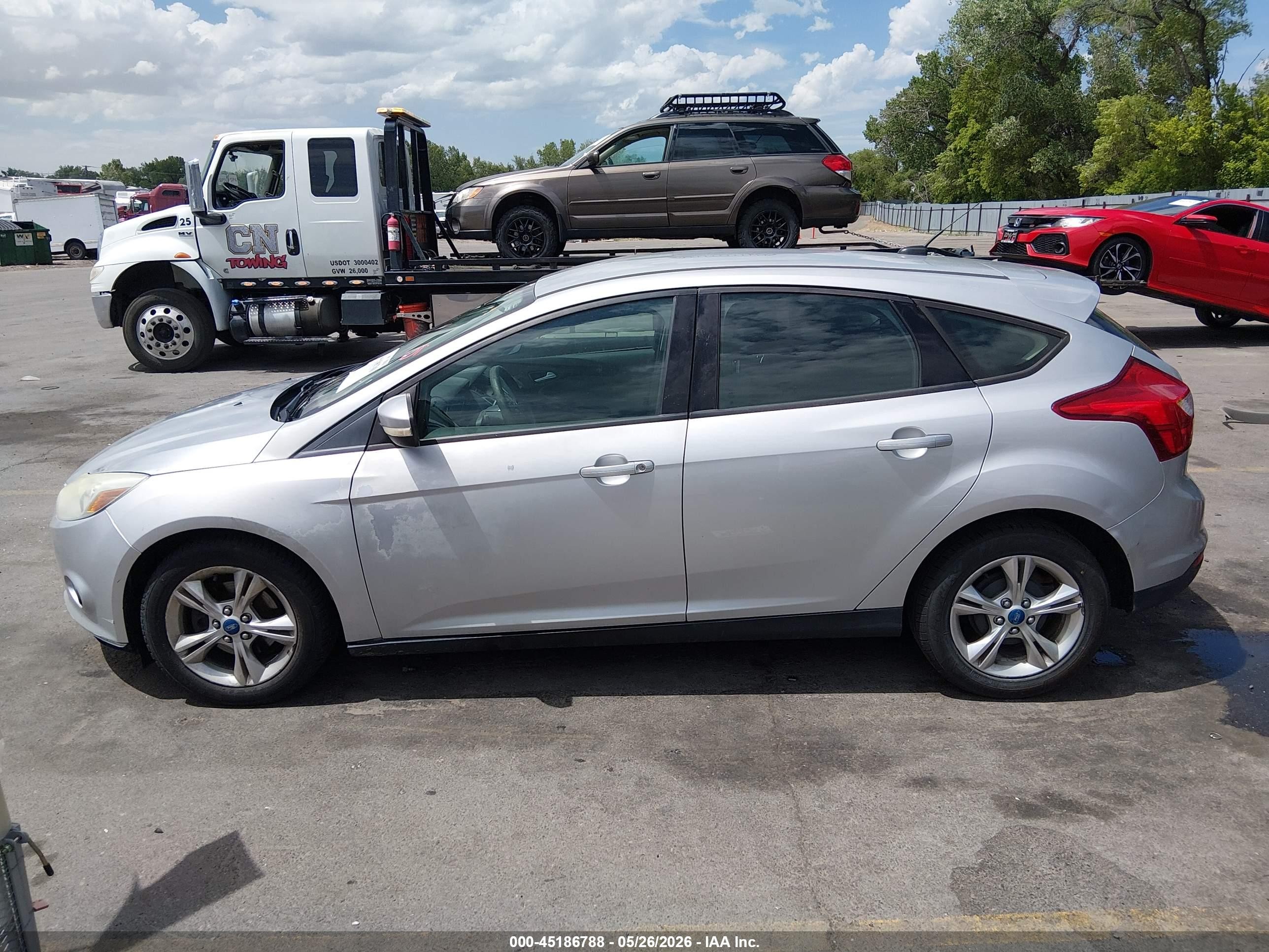 2013 Ford Focus Se Silver vin: 1FADP3K2XDL273051