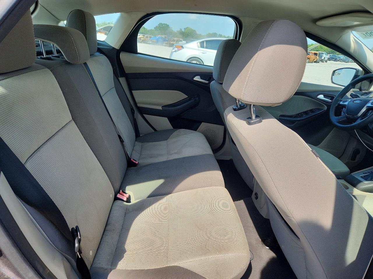 2013 Ford Focus Se Gray vin: 1FADP3K2XDL298063