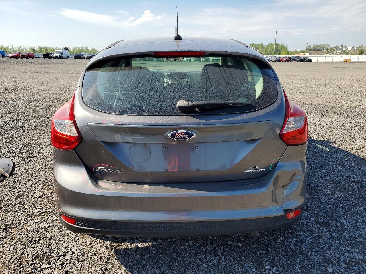 2013 Ford Focus Se Gray vin: 1FADP3K2XDL298659
