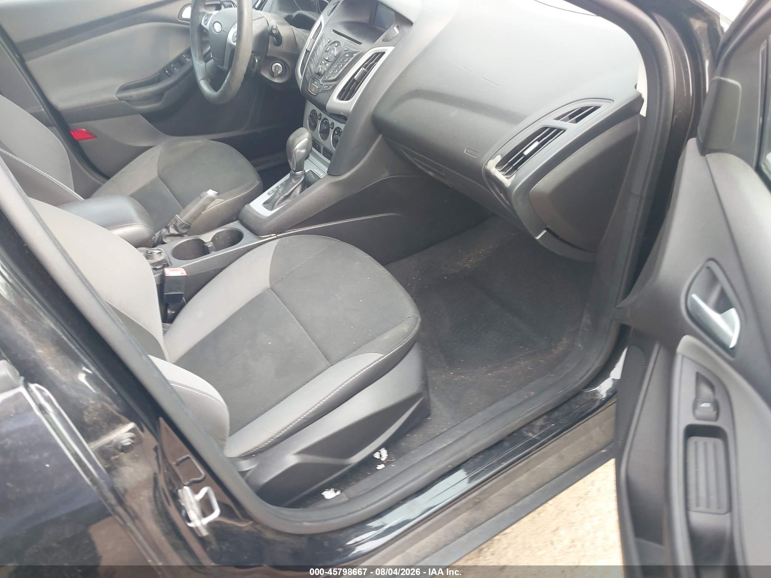2013 Ford Focus Se Black vin: 1FADP3K2XDL338870