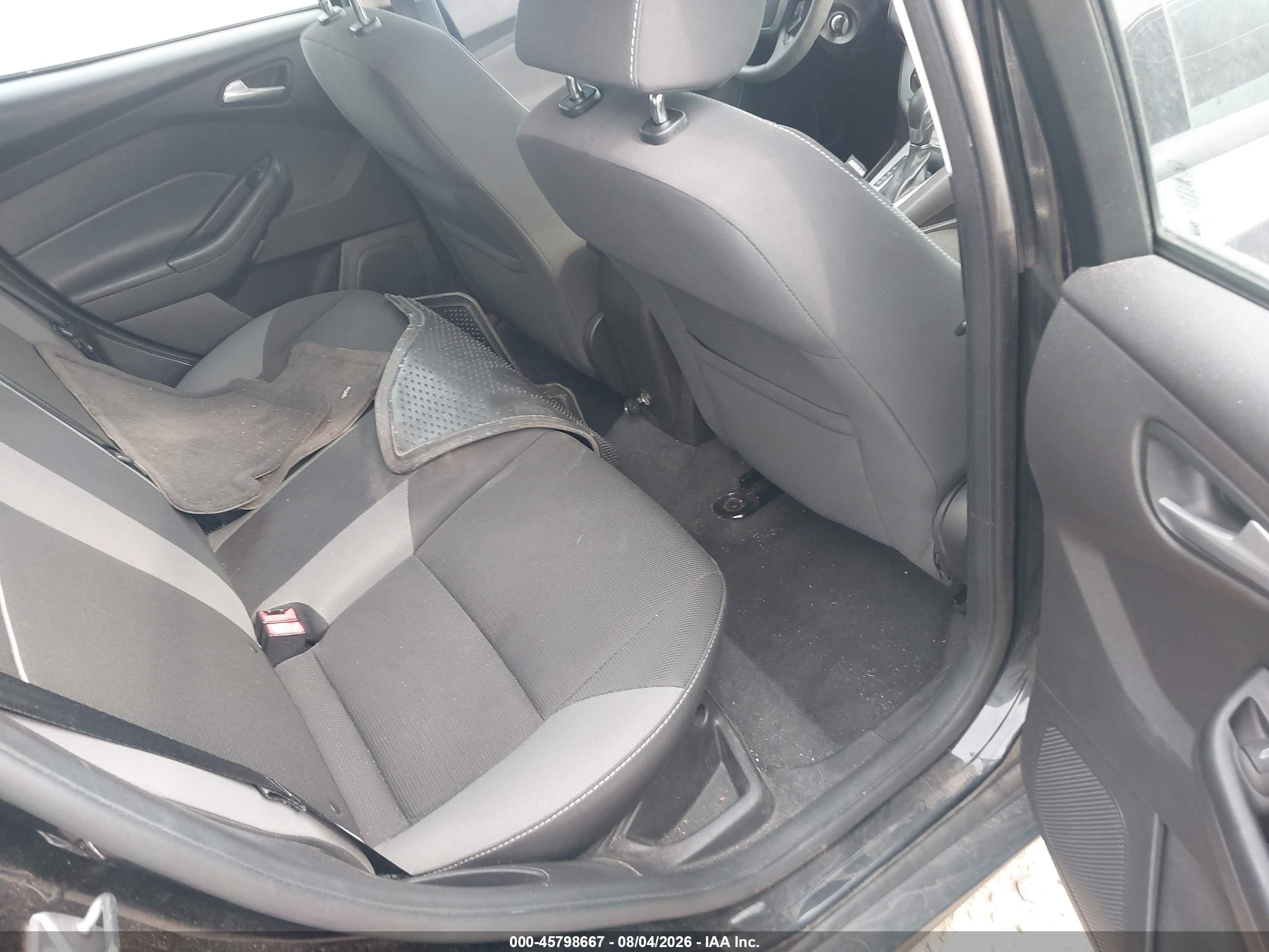 2013 Ford Focus Se Black vin: 1FADP3K2XDL338870