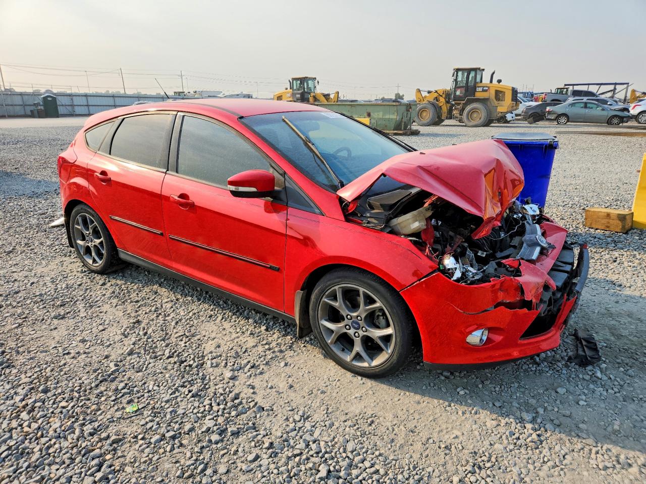 2014 Ford Focus Se Red vin: 1FADP3K2XEL110224