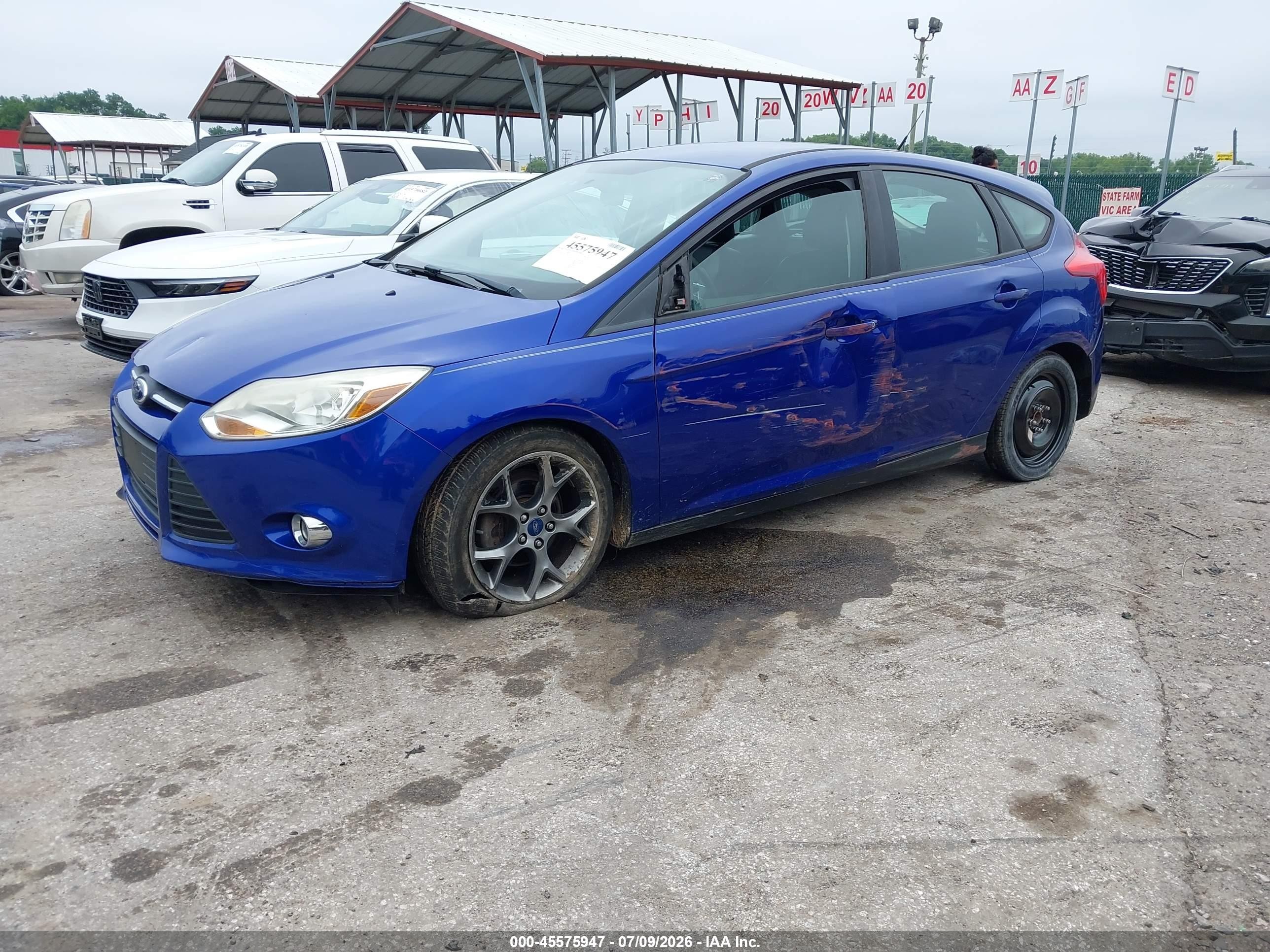 2014 Ford Focus Se Blue vin: 1FADP3K2XEL114614