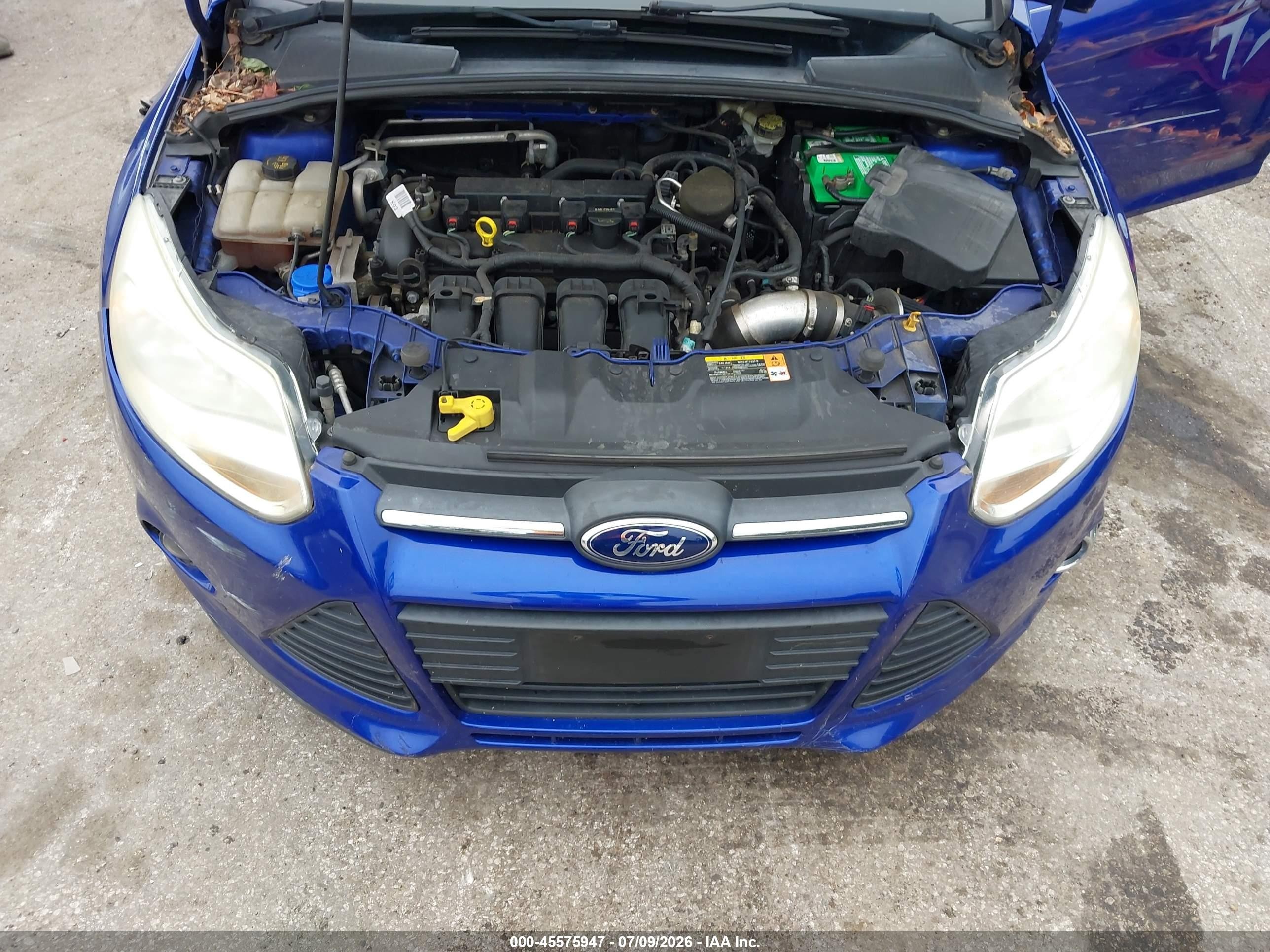 2014 Ford Focus Se Blue vin: 1FADP3K2XEL114614