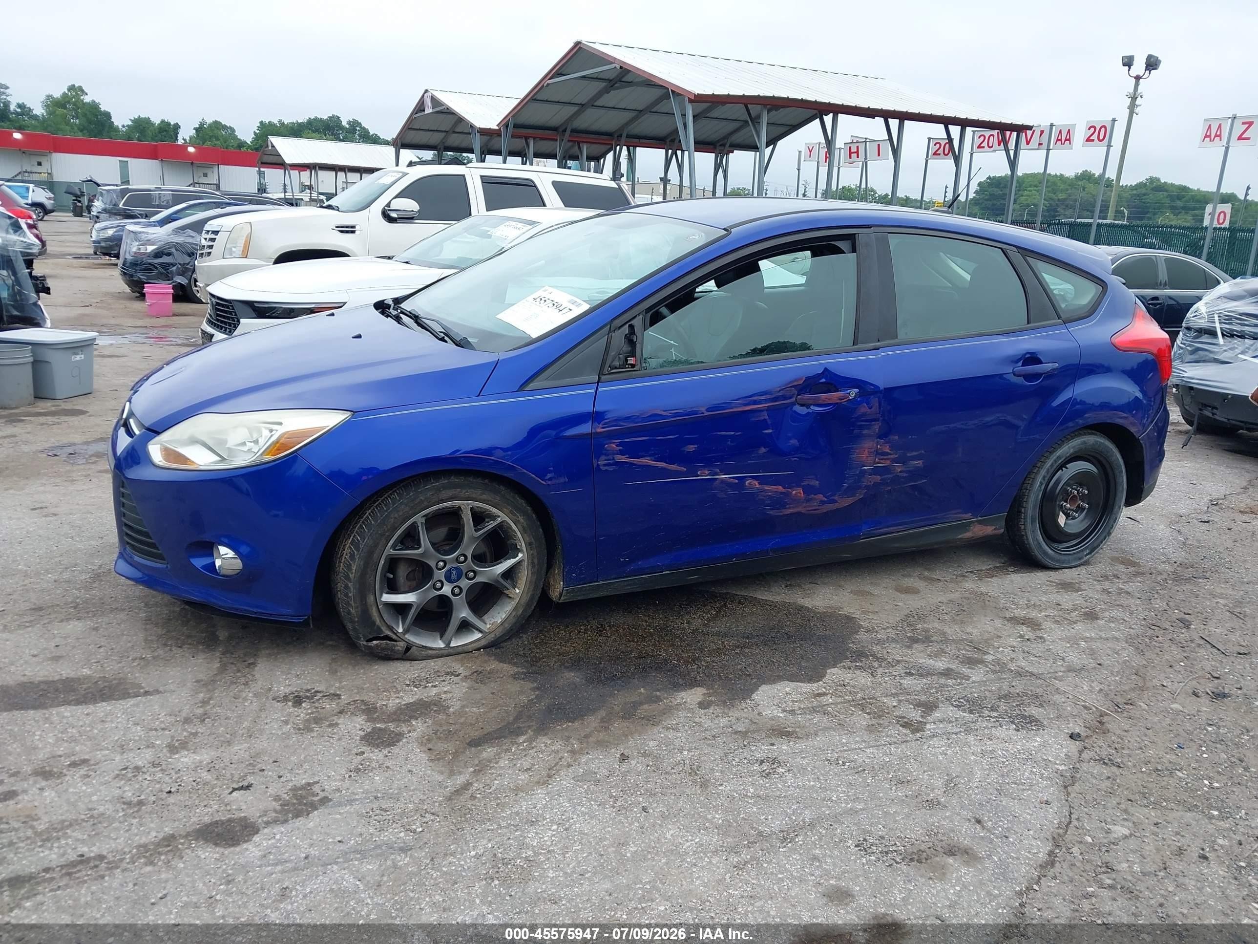 2014 Ford Focus Se Blue vin: 1FADP3K2XEL114614