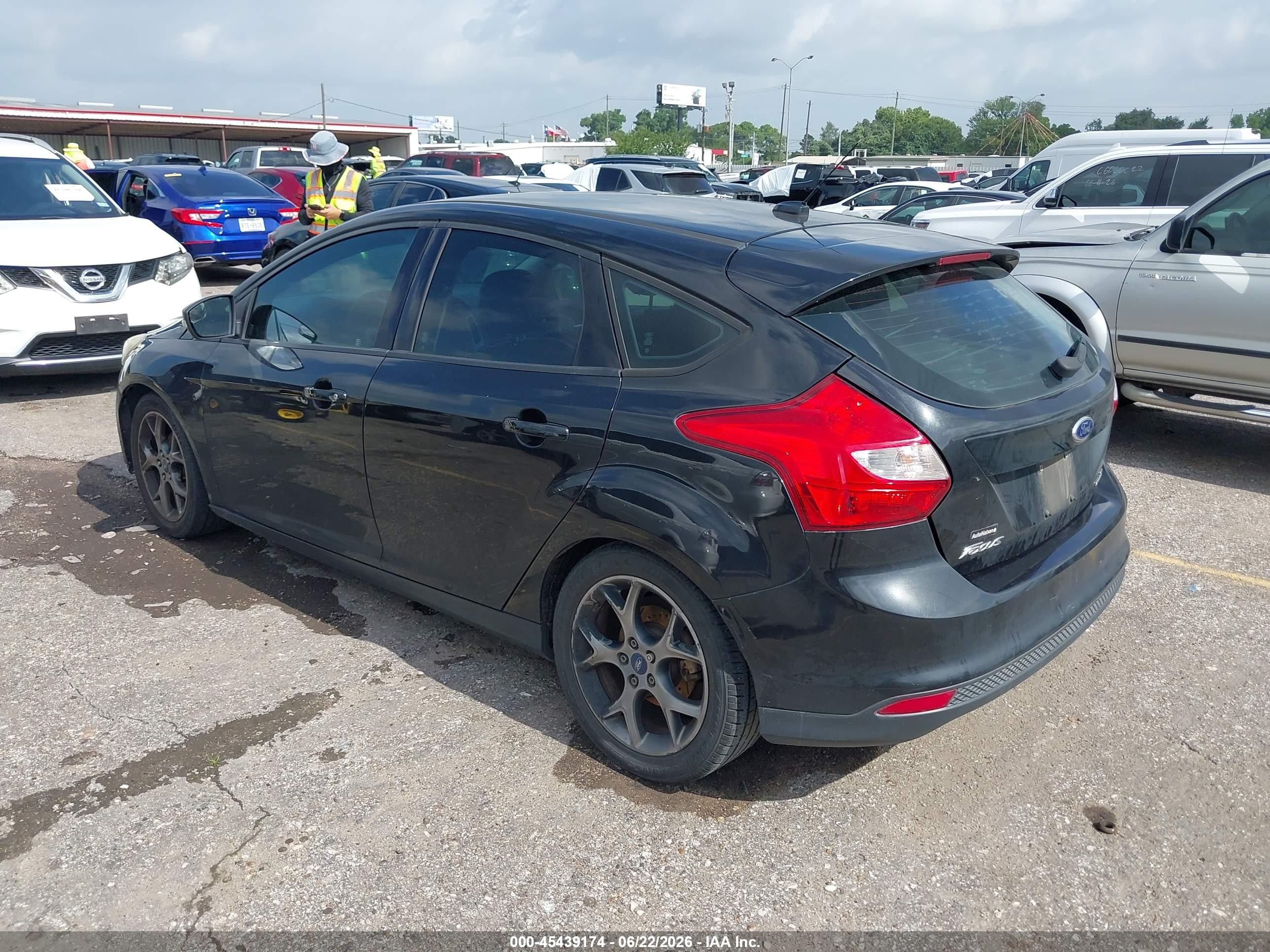 2014 Ford Focus Se Black vin: 1FADP3K2XEL120140