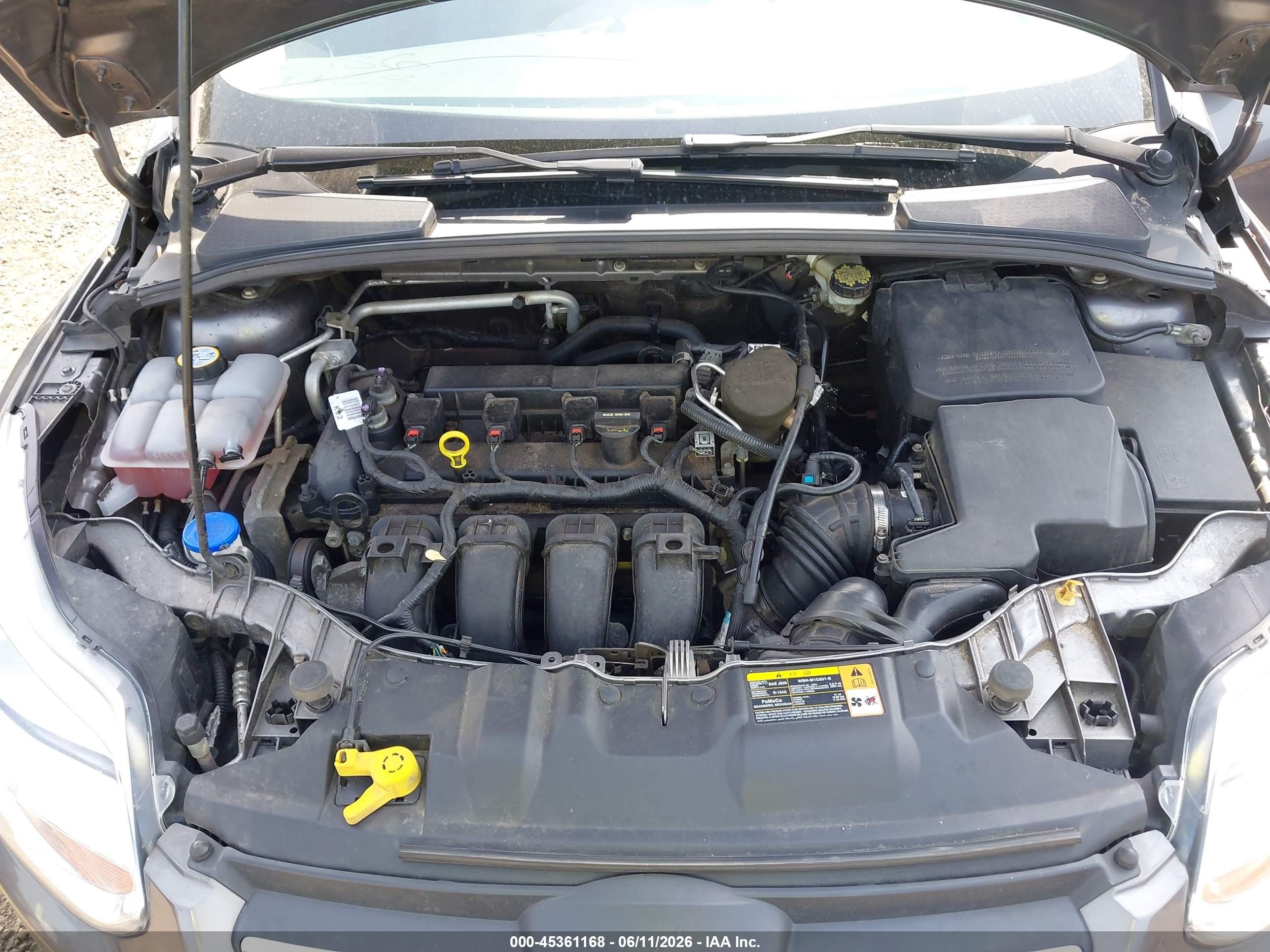 2014 Ford Focus Se Gray vin: 1FADP3K2XEL127444