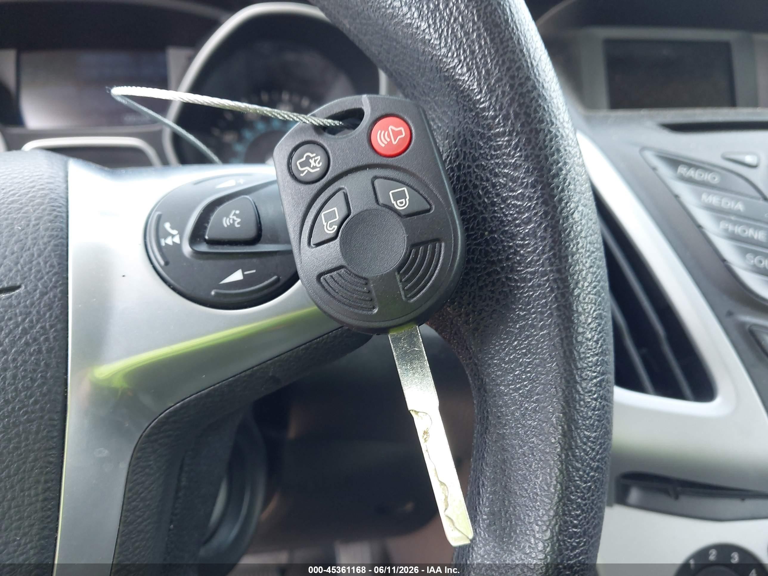 2014 Ford Focus Se Gray vin: 1FADP3K2XEL127444