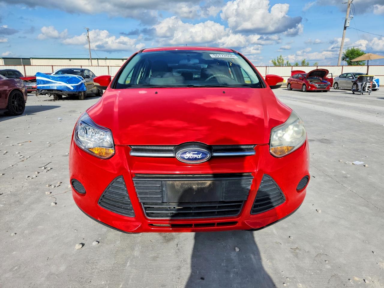 2014 Ford Focus Se Красный vin: 1FADP3K2XEL167619