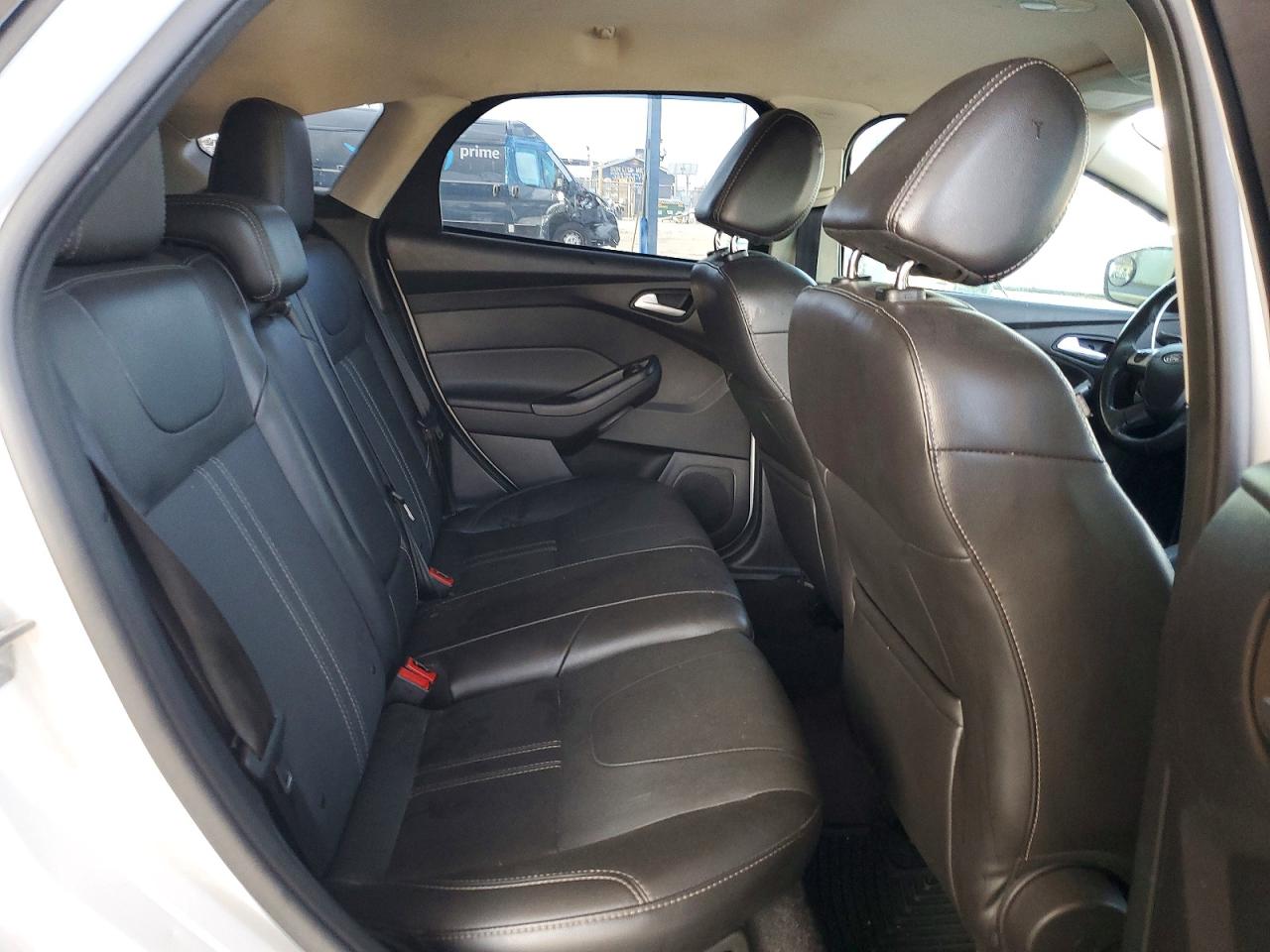 2014 Ford Focus Se White vin: 1FADP3K2XEL210713