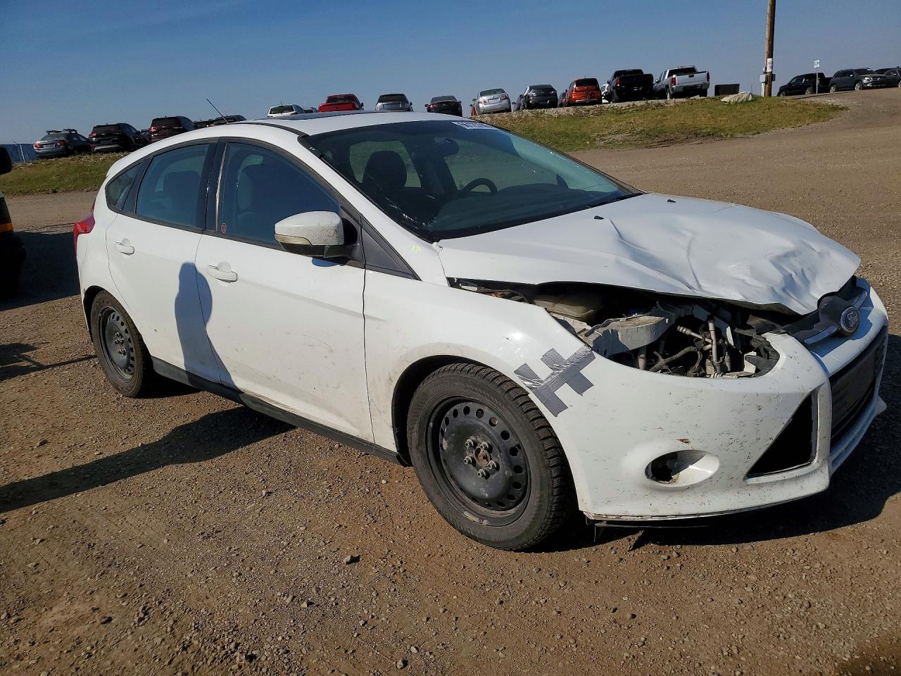2014 Ford Focus Se White vin: 1FADP3K2XEL226216