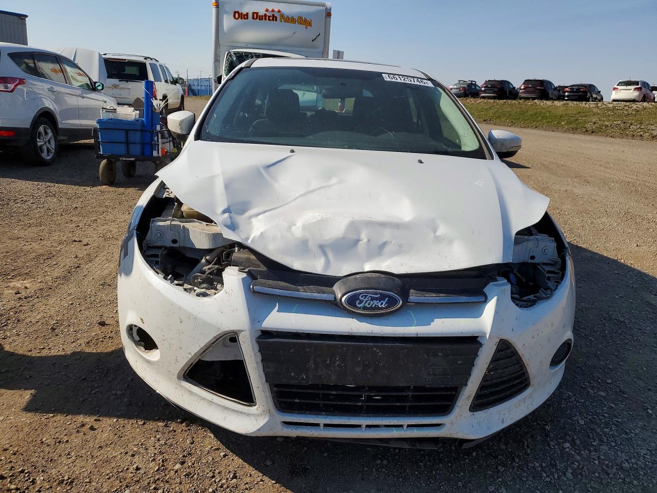 2014 Ford Focus Se White vin: 1FADP3K2XEL226216