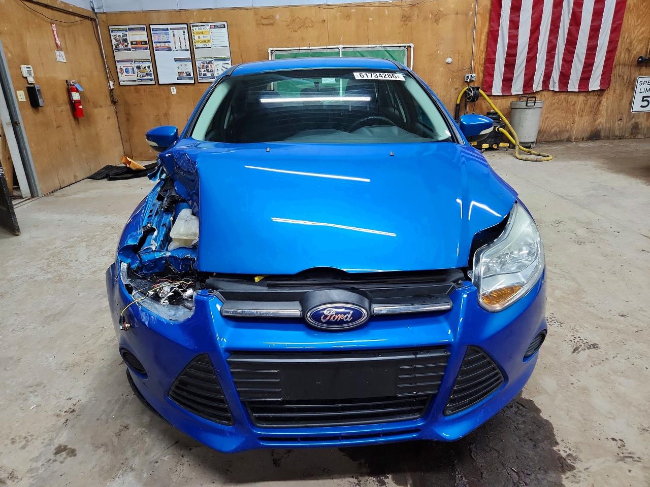 2014 Ford Focus Se Blue vin: 1FADP3K2XEL281006