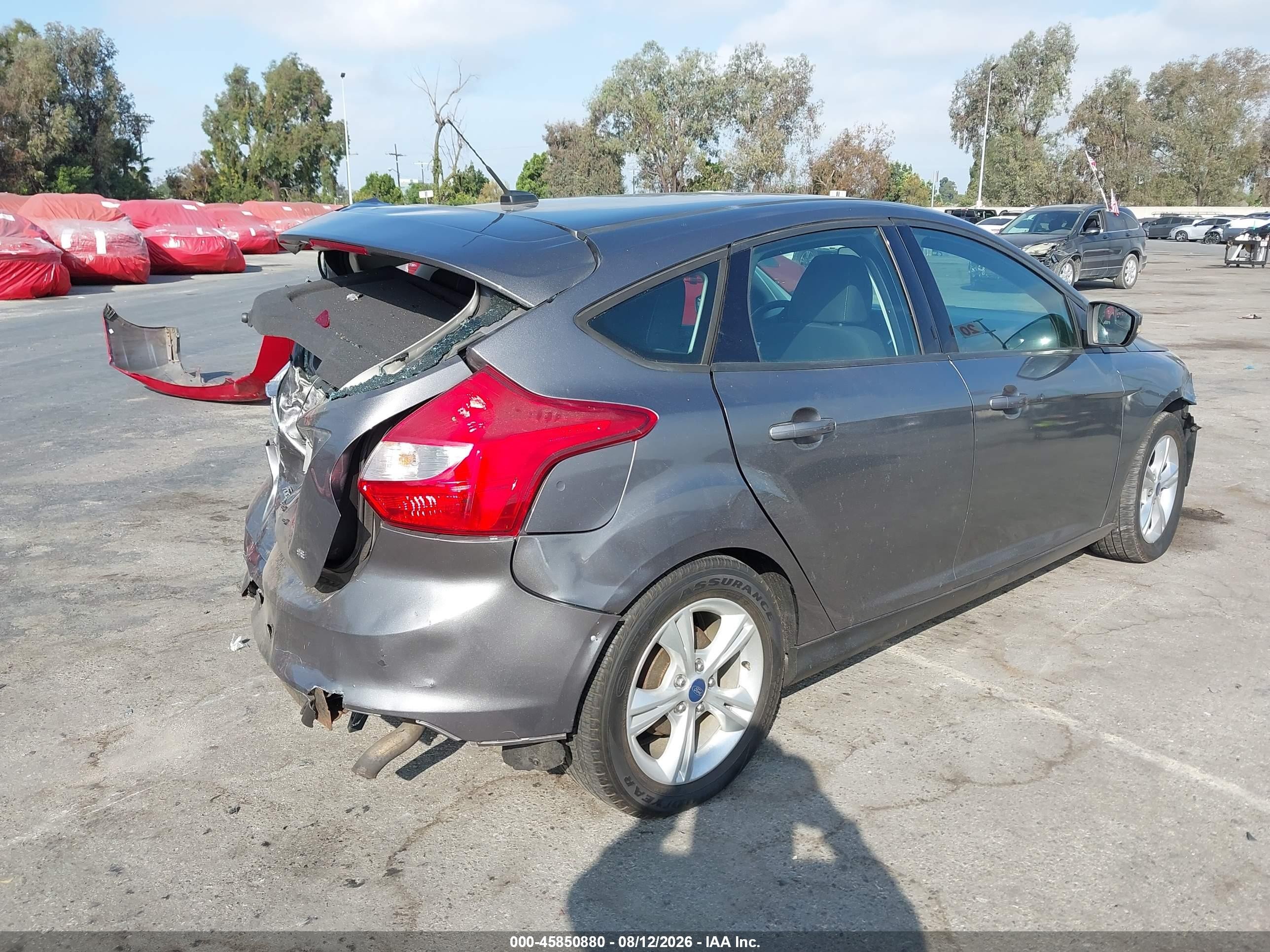 2014 Ford Focus Se Gray vin: 1FADP3K2XEL288473