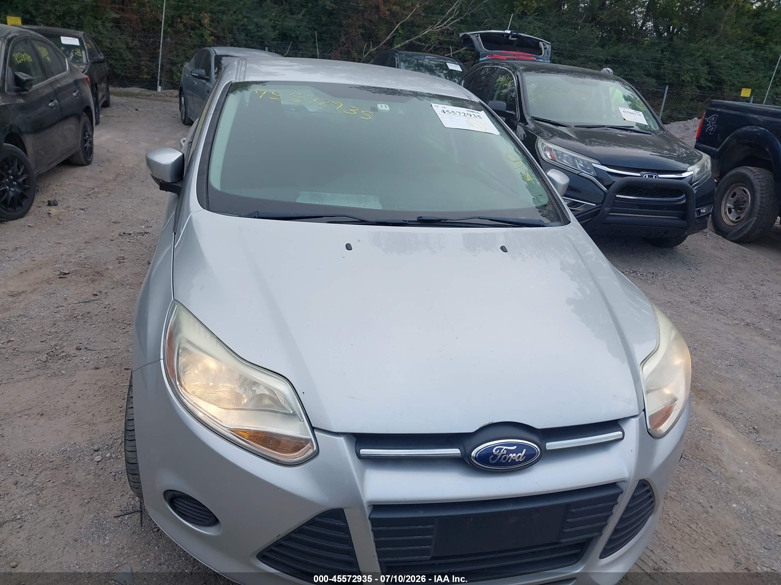2014 Ford Focus Se Silver vin: 1FADP3K2XEL318782