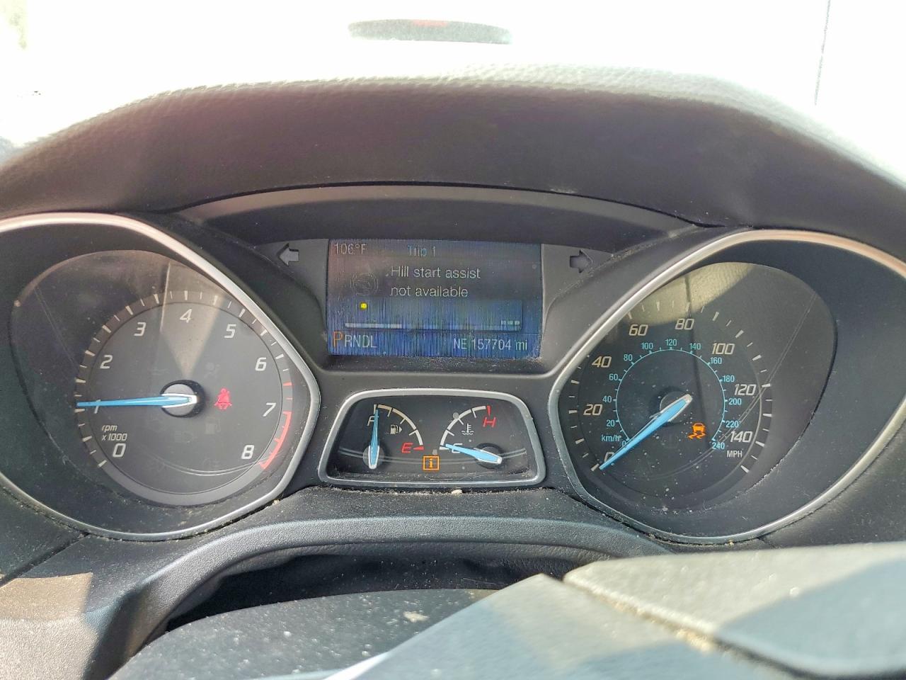 2014 Ford Focus Se Burgundy vin: 1FADP3K2XEL324436