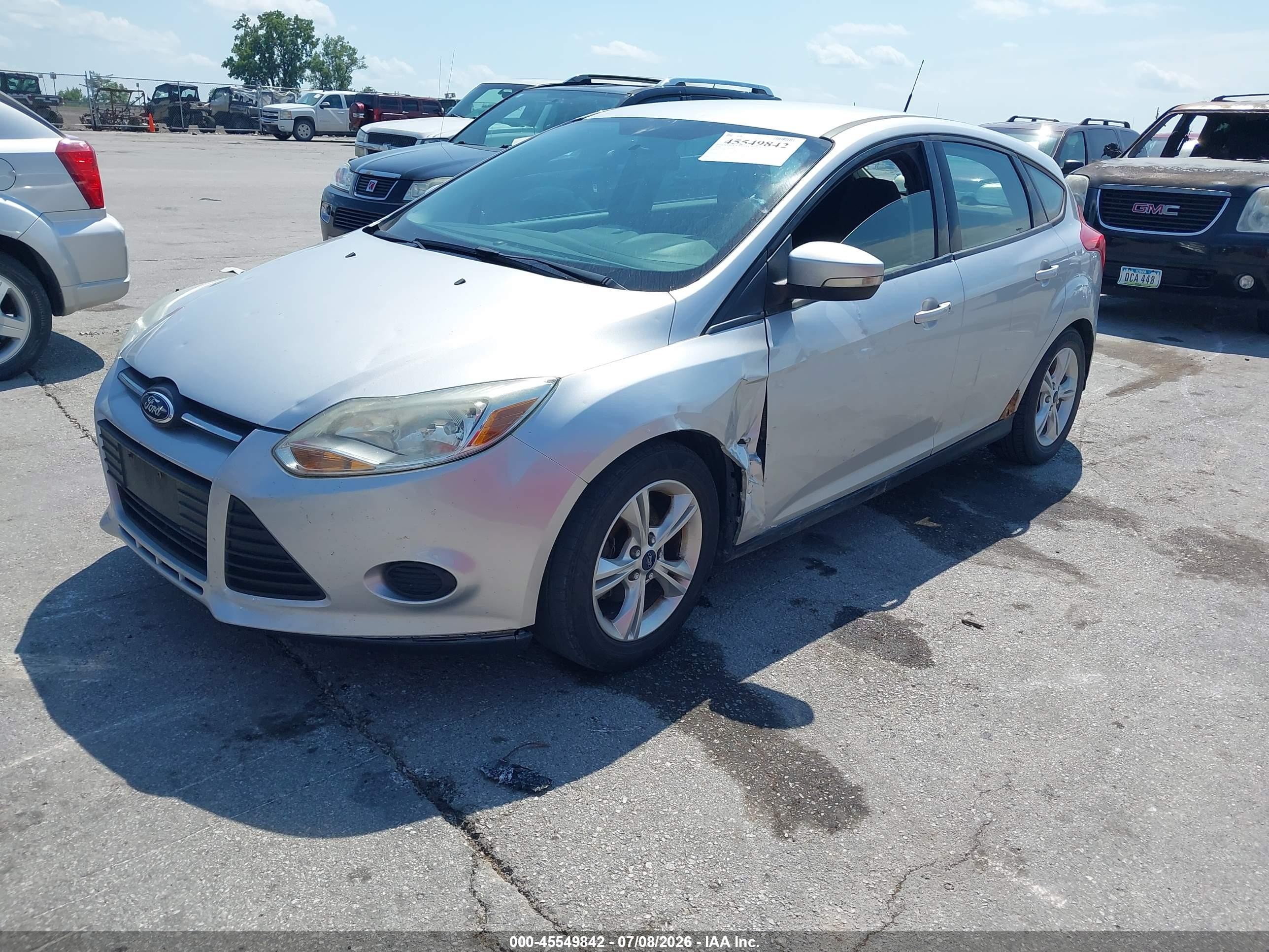 2014 Ford Focus Se Silver vin: 1FADP3K2XEL349398
