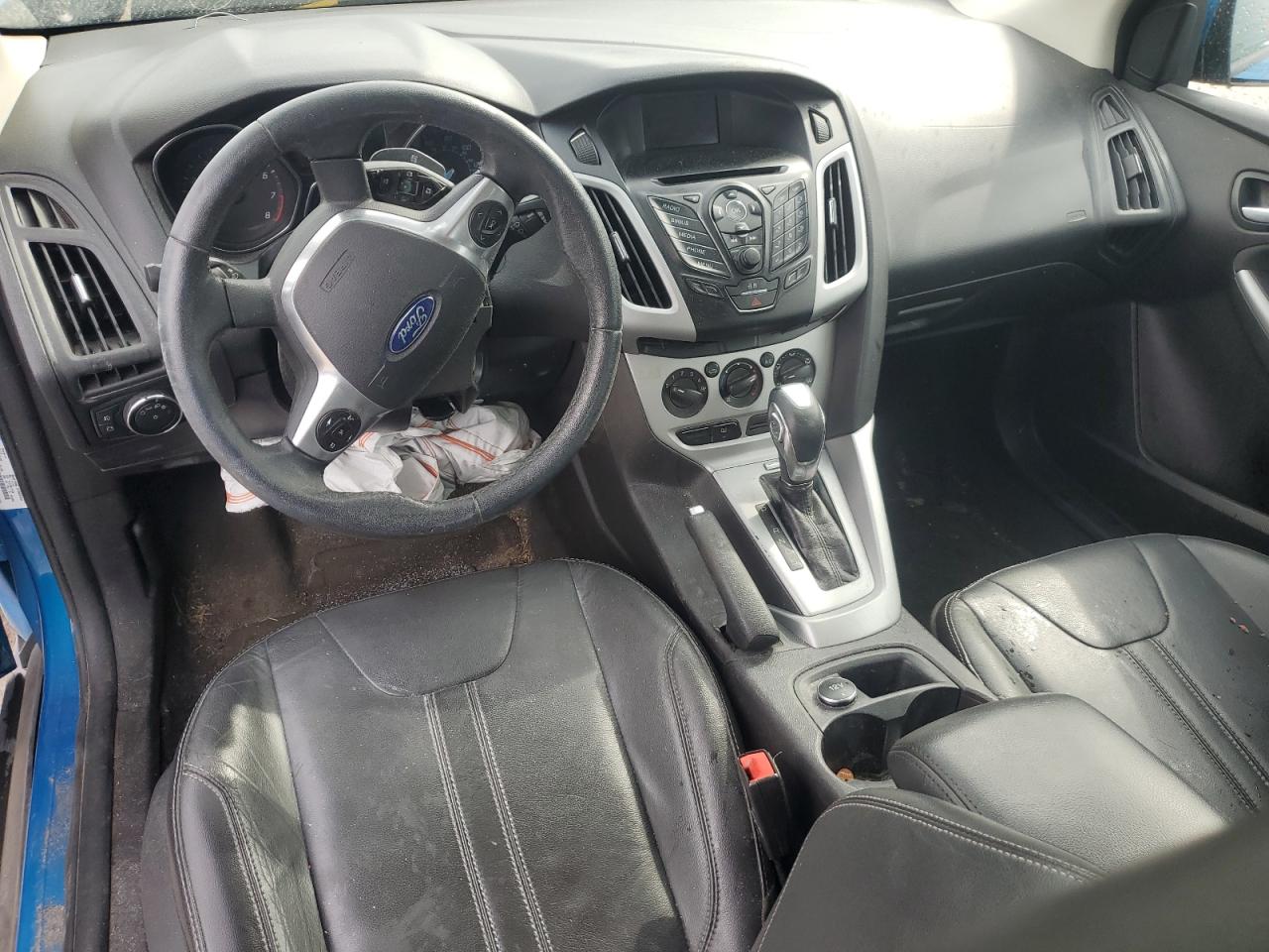 2014 Ford Focus Se Blue vin: 1FADP3K2XEL371658