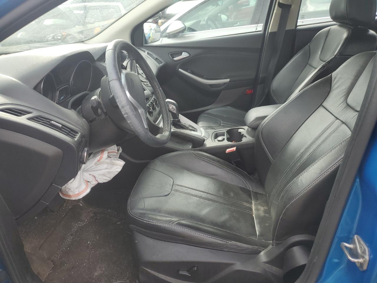 2014 Ford Focus Se Blue vin: 1FADP3K2XEL371658