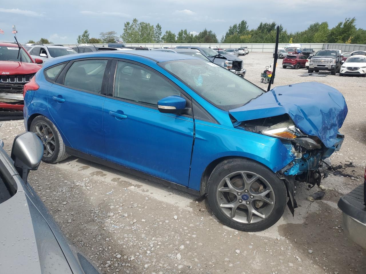 2014 Ford Focus Se Blue vin: 1FADP3K2XEL371658