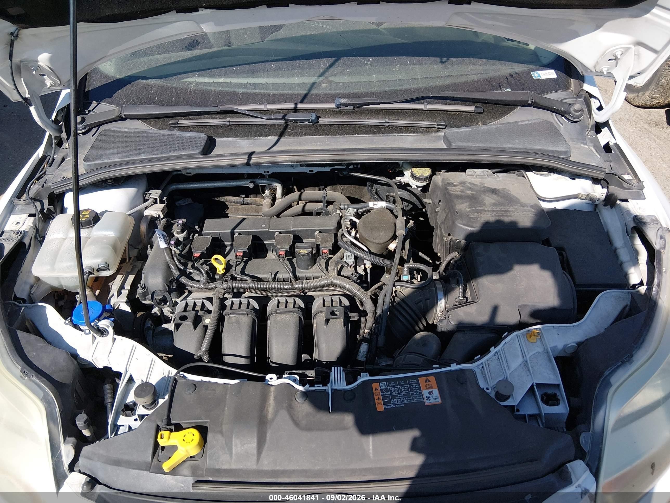 2014 Ford Focus Se White vin: 1FADP3K2XEL382904