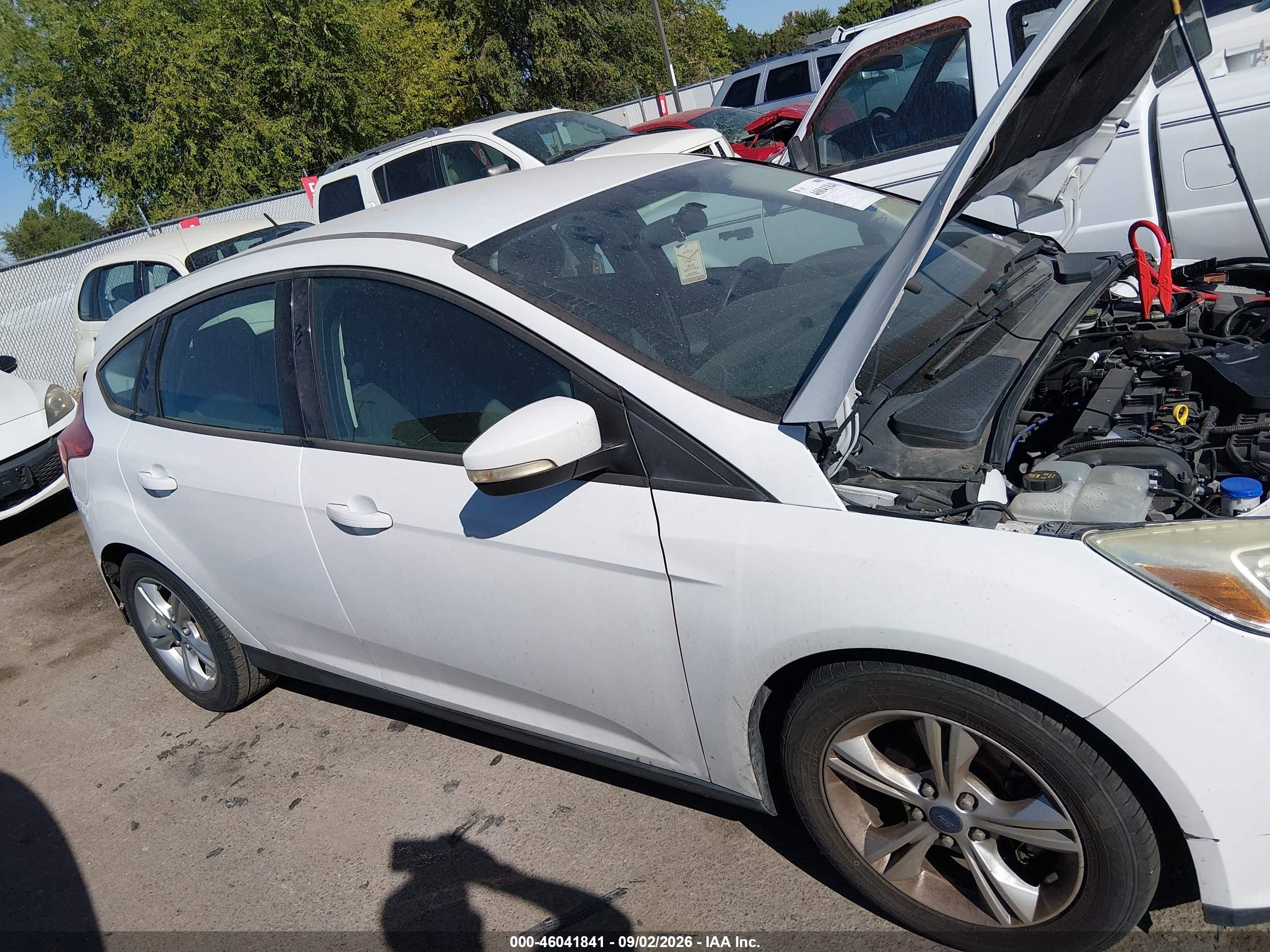 2014 Ford Focus Se White vin: 1FADP3K2XEL382904