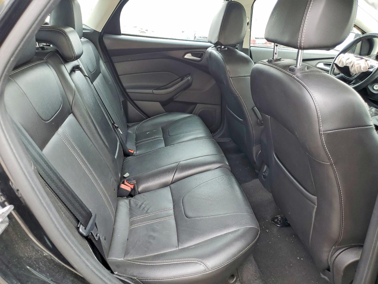2014 Ford Focus Se Black vin: 1FADP3K2XEL422446