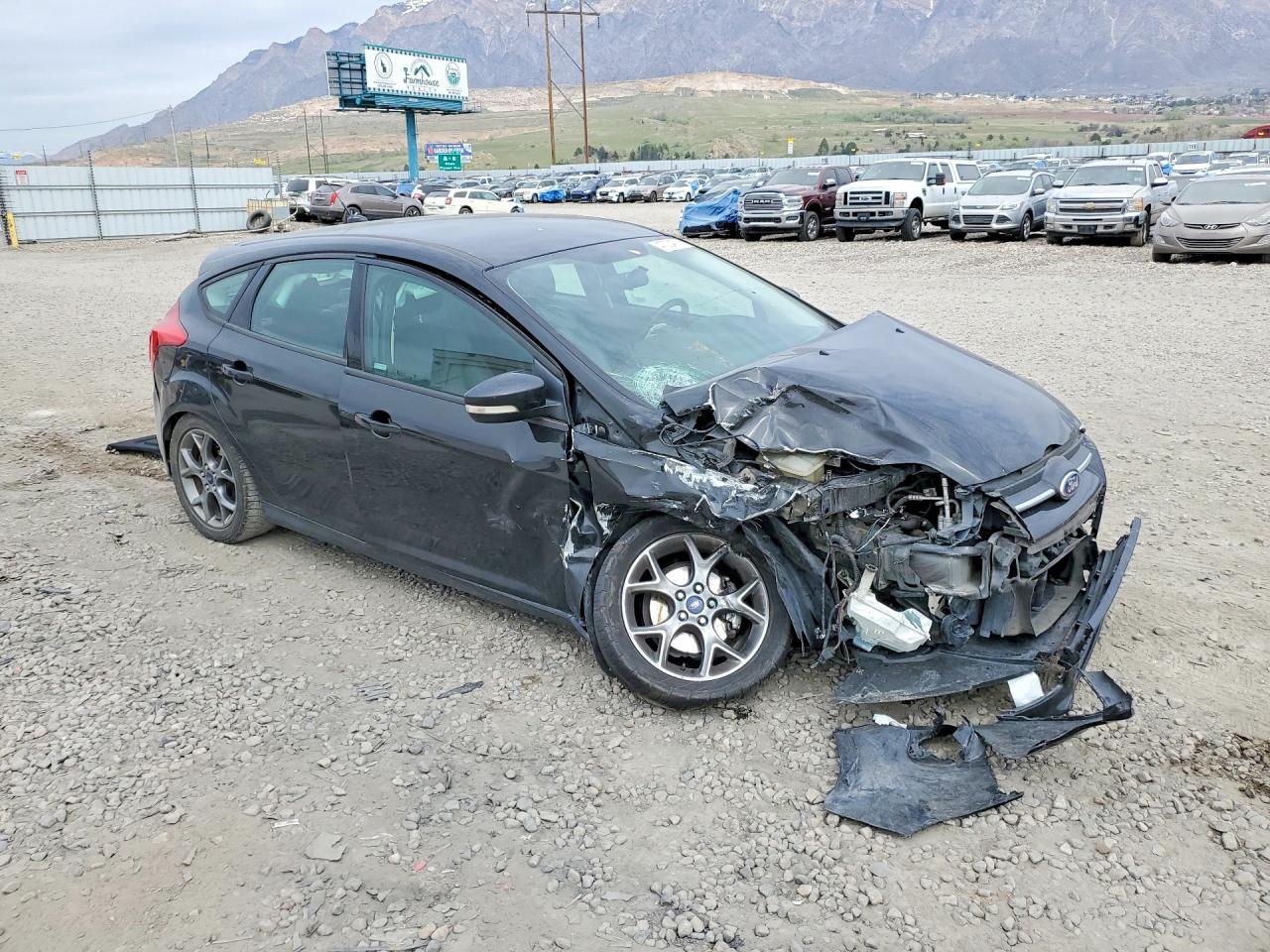 2014 Ford Focus Se Black vin: 1FADP3K2XEL422446
