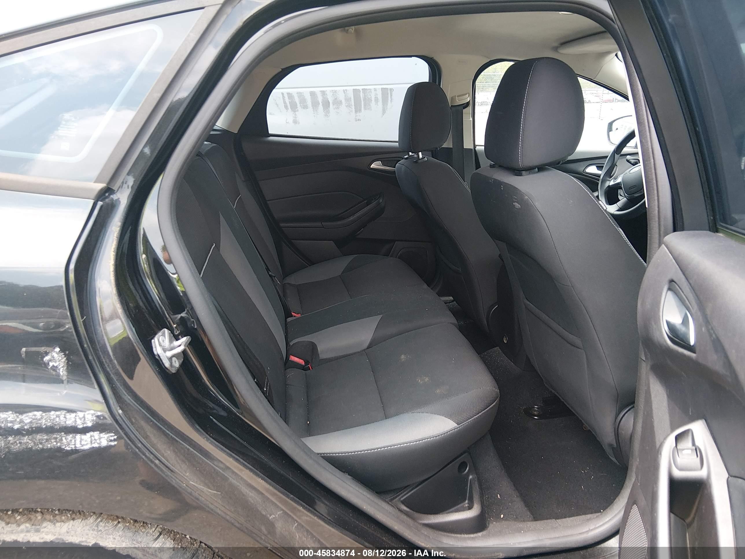 2014 Ford Focus Se Black vin: 1FADP3K2XEL443409