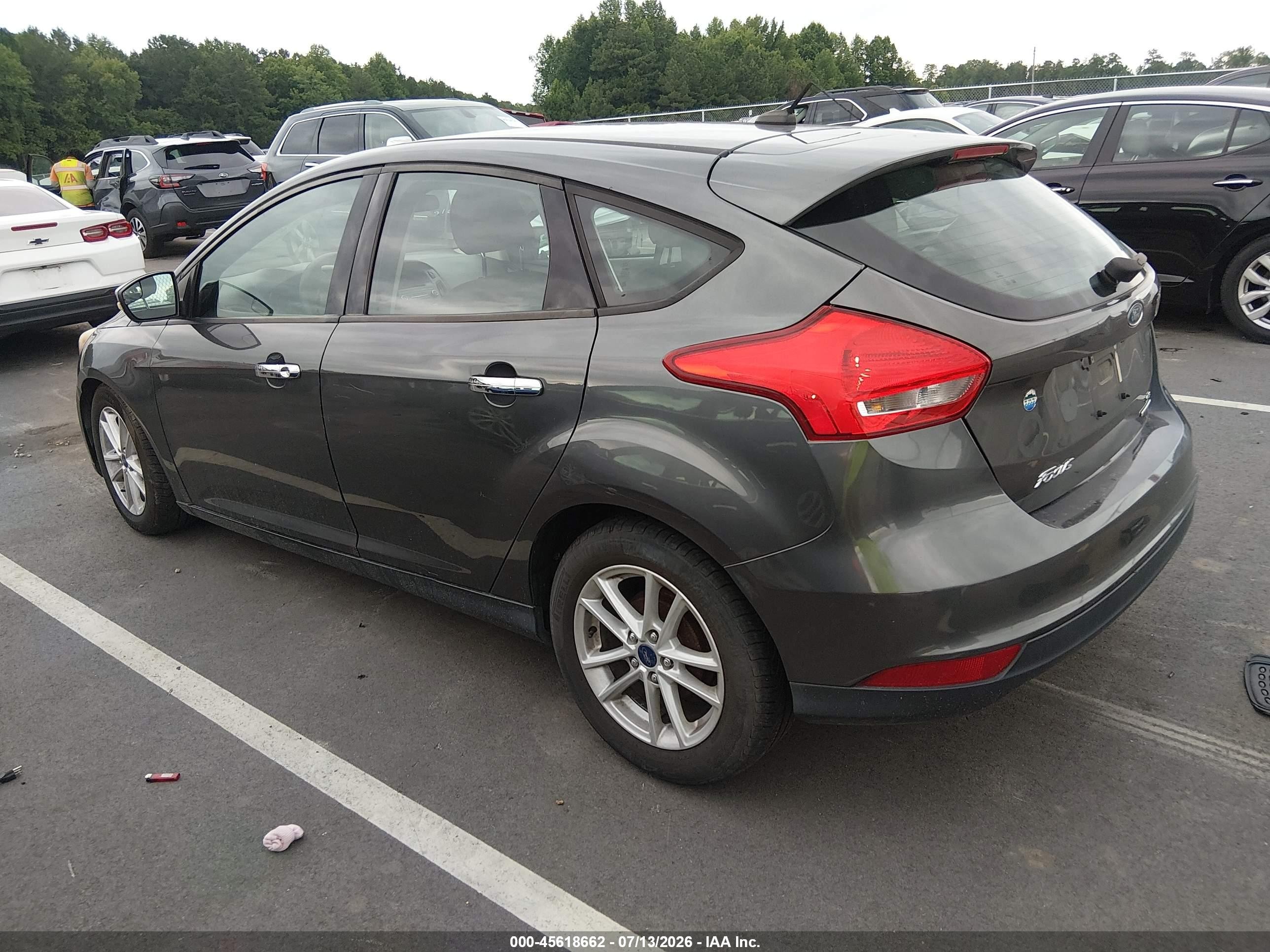 2015 Ford Focus Se Gray vin: 1FADP3K2XFL224063