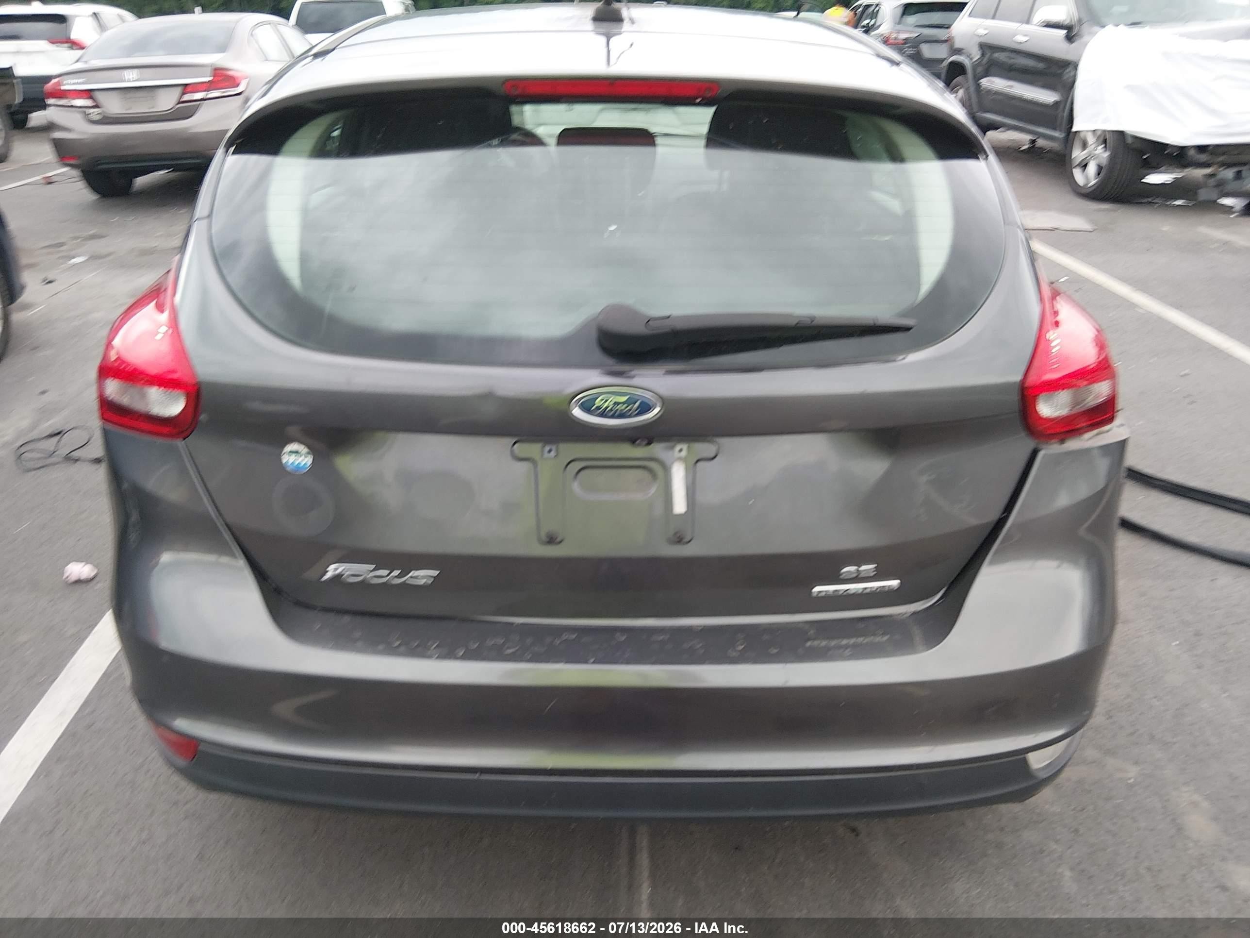 2015 Ford Focus Se Gray vin: 1FADP3K2XFL224063