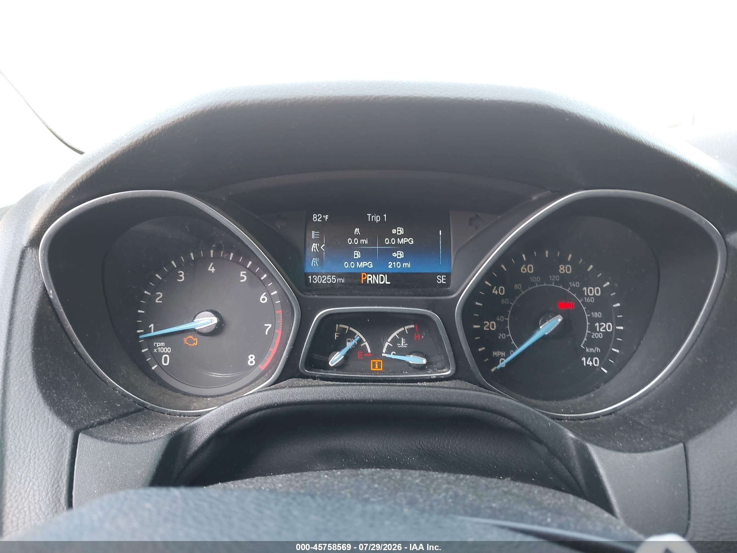 2015 Ford Focus Se Silver vin: 1FADP3K2XFL224452