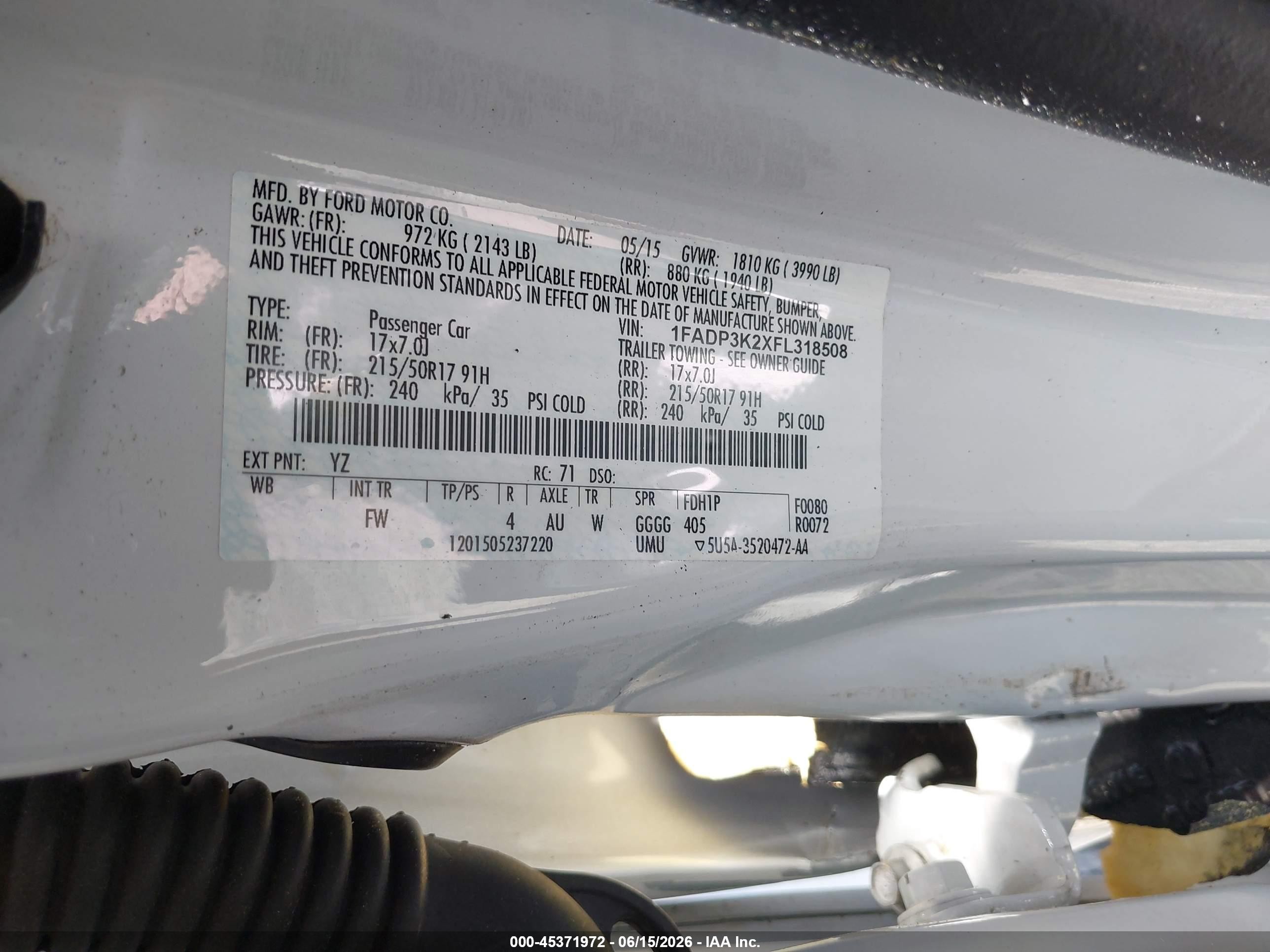 2015 Ford Focus Se Белый vin: 1FADP3K2XFL318508