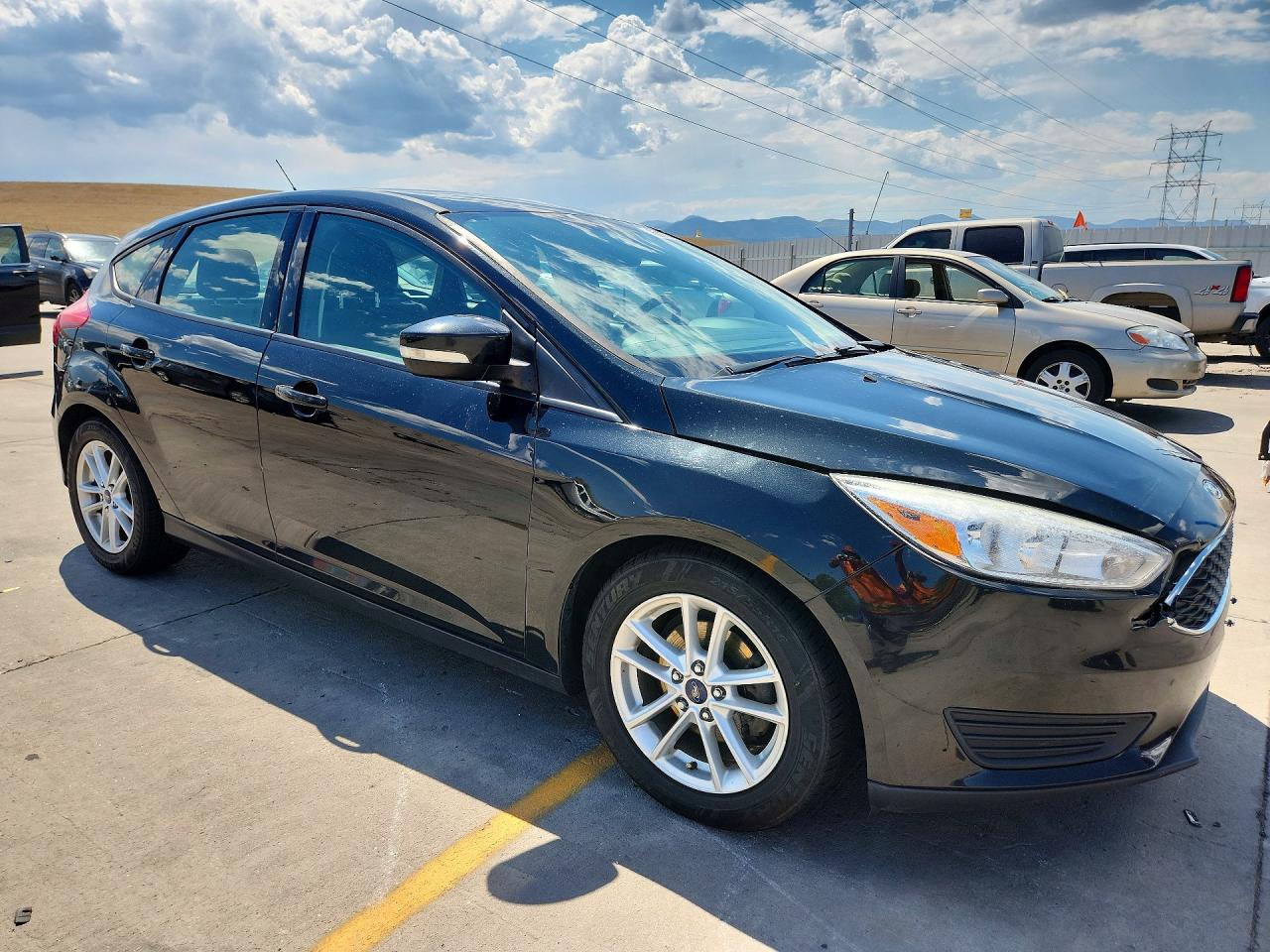 2015 Ford Focus Se Black vin: 1FADP3K2XFL384461