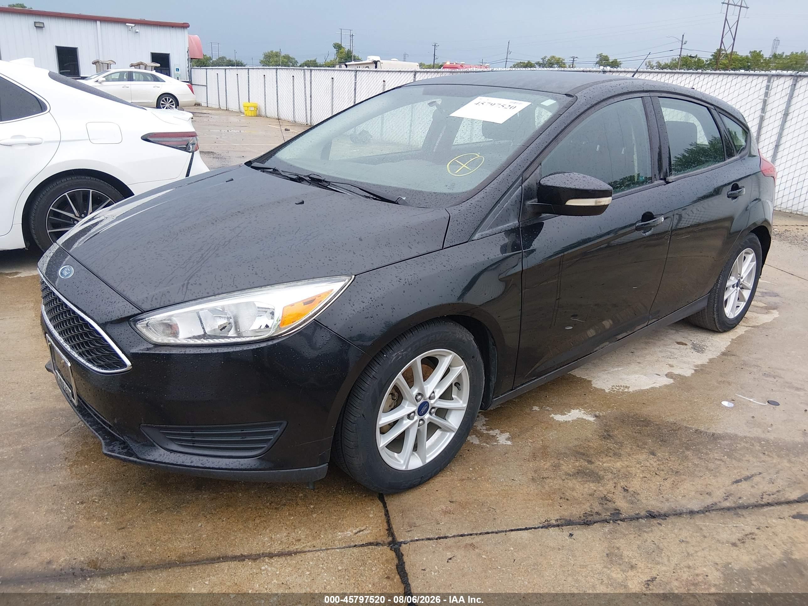 2015 Ford Focus Se Black vin: 1FADP3K2XFL385139