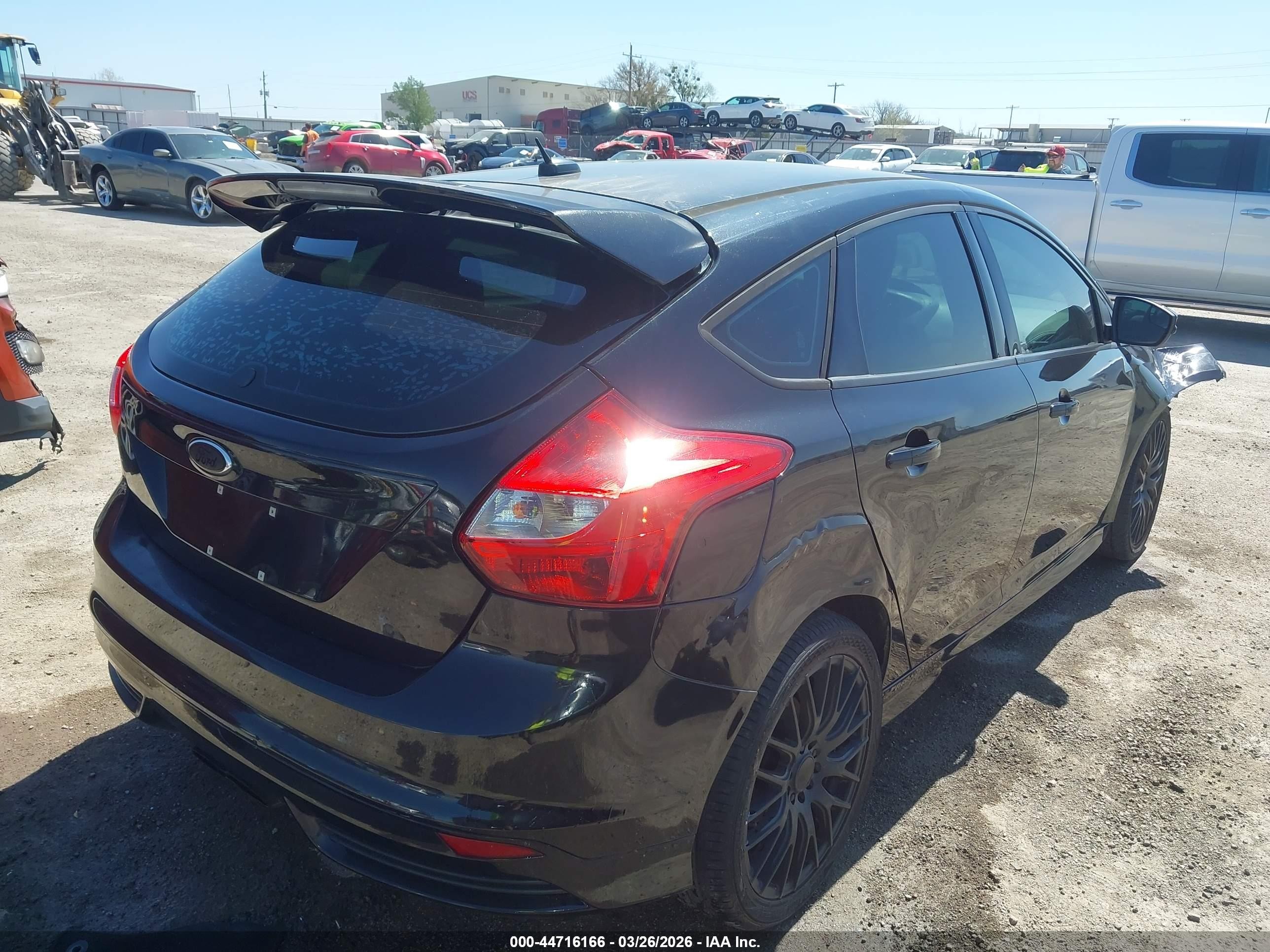 2013 Ford Focus St   Черный vin: 1FADP3L90DL323676