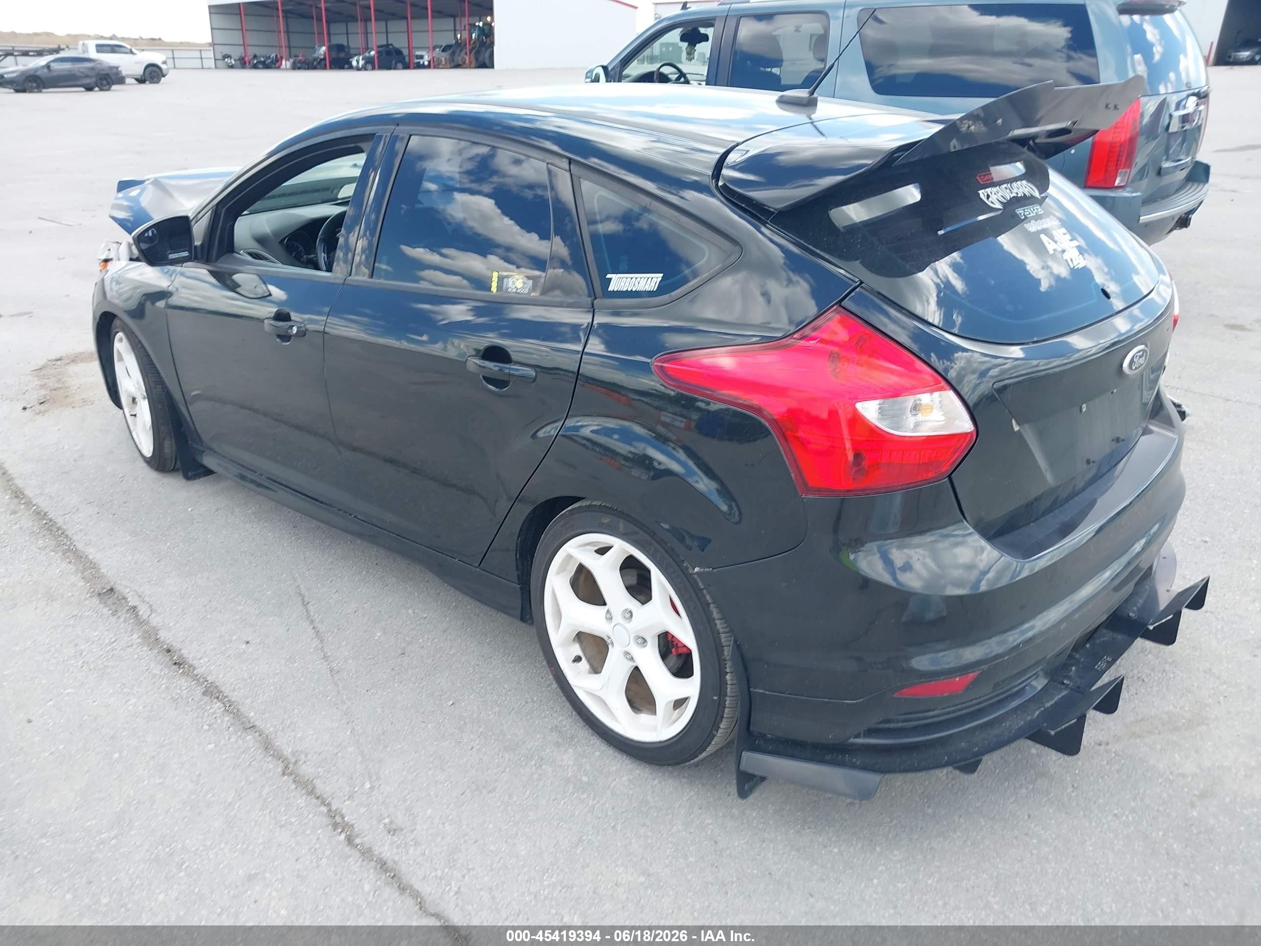 2014 Ford Focus St   Black vin: 1FADP3L90EL286405