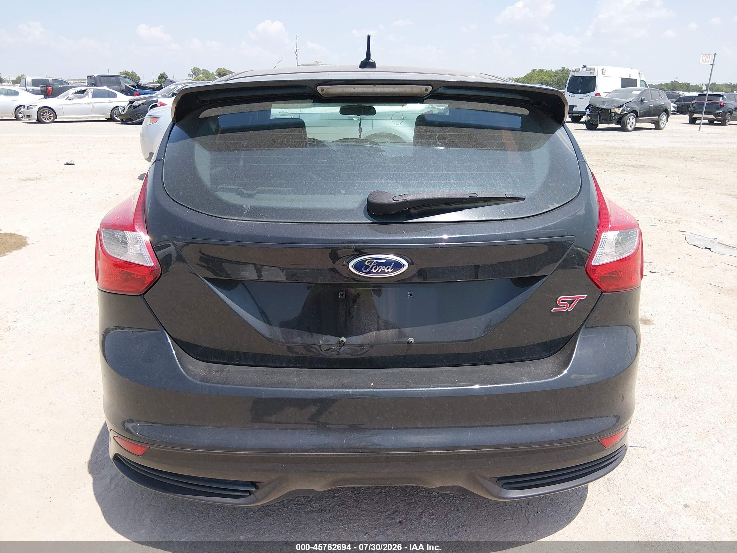 2014 Ford Focus St   Black vin: 1FADP3L90EL372166