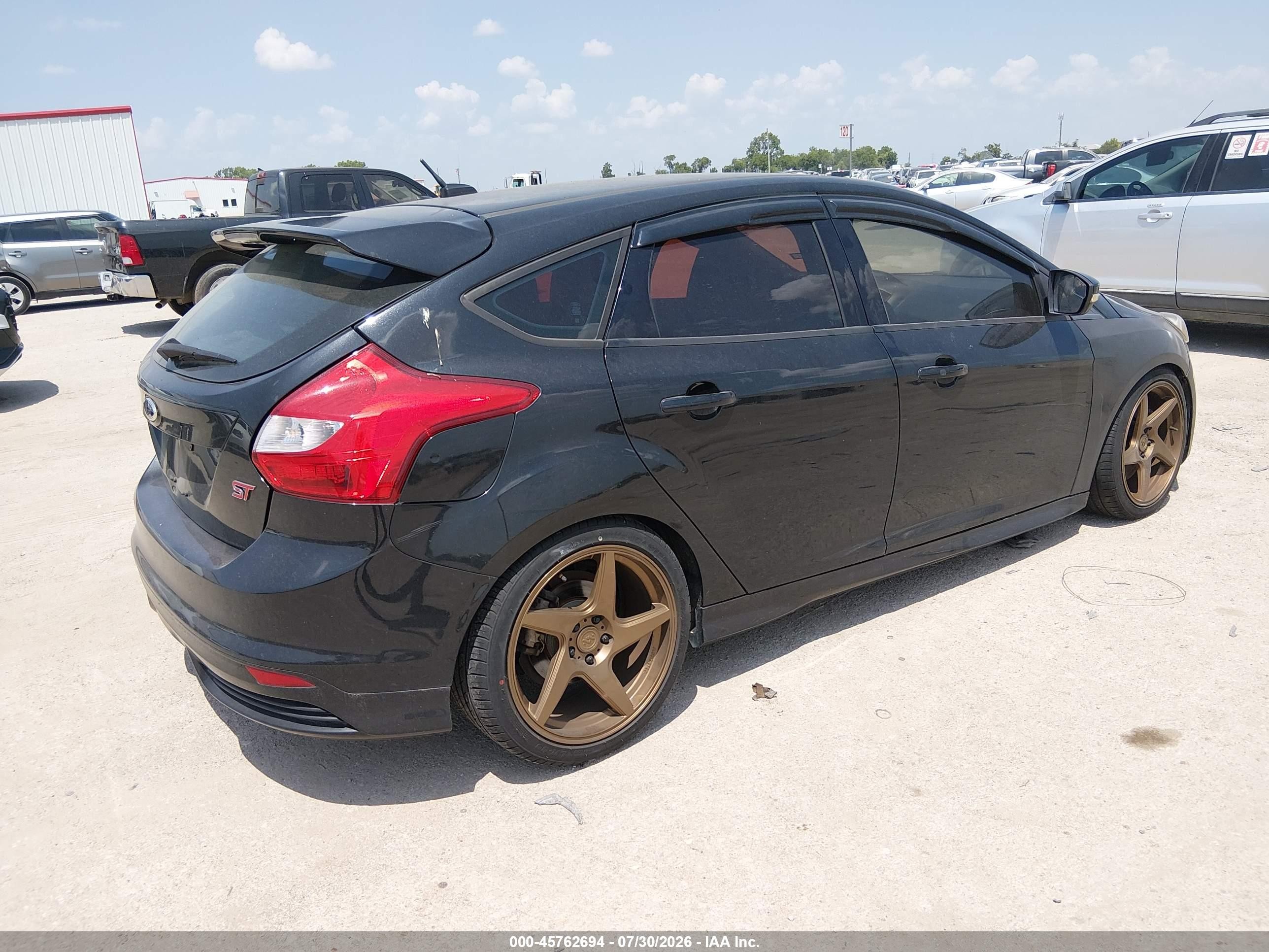2014 Ford Focus St   Black vin: 1FADP3L90EL372166