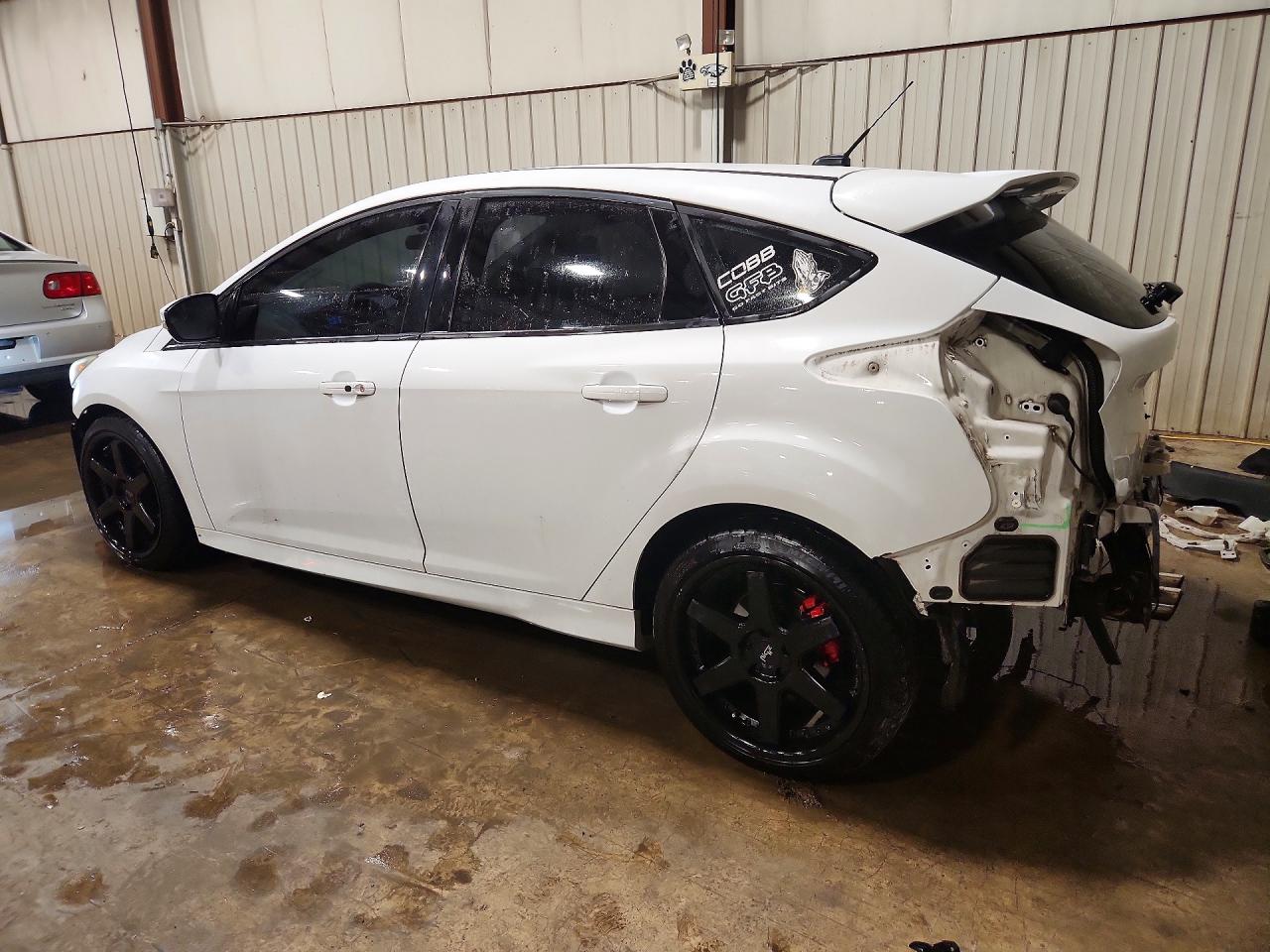 2015 Ford Focus St White vin: 1FADP3L90FL304015