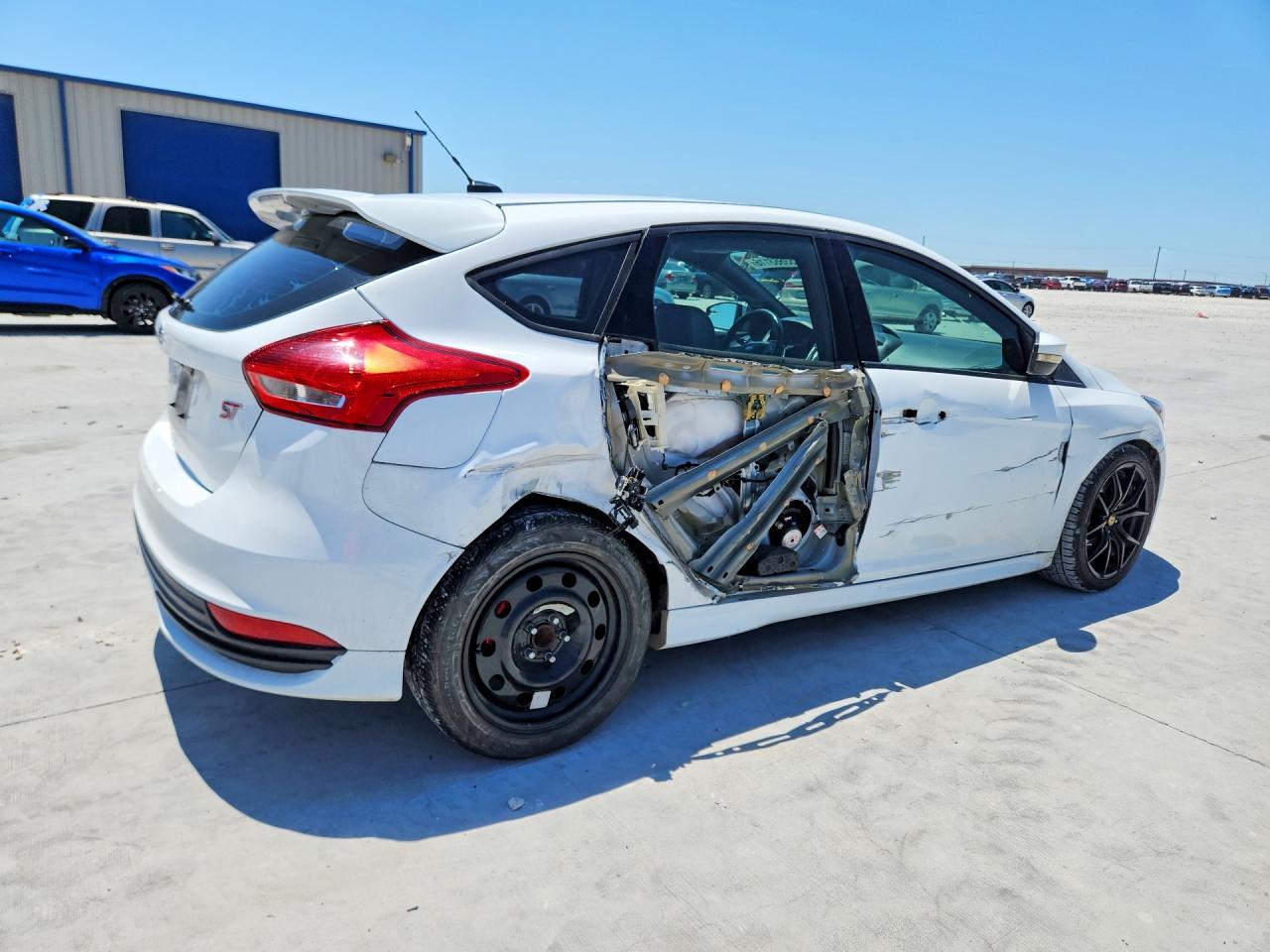 2015 Ford Focus St White vin: 1FADP3L90FL334132